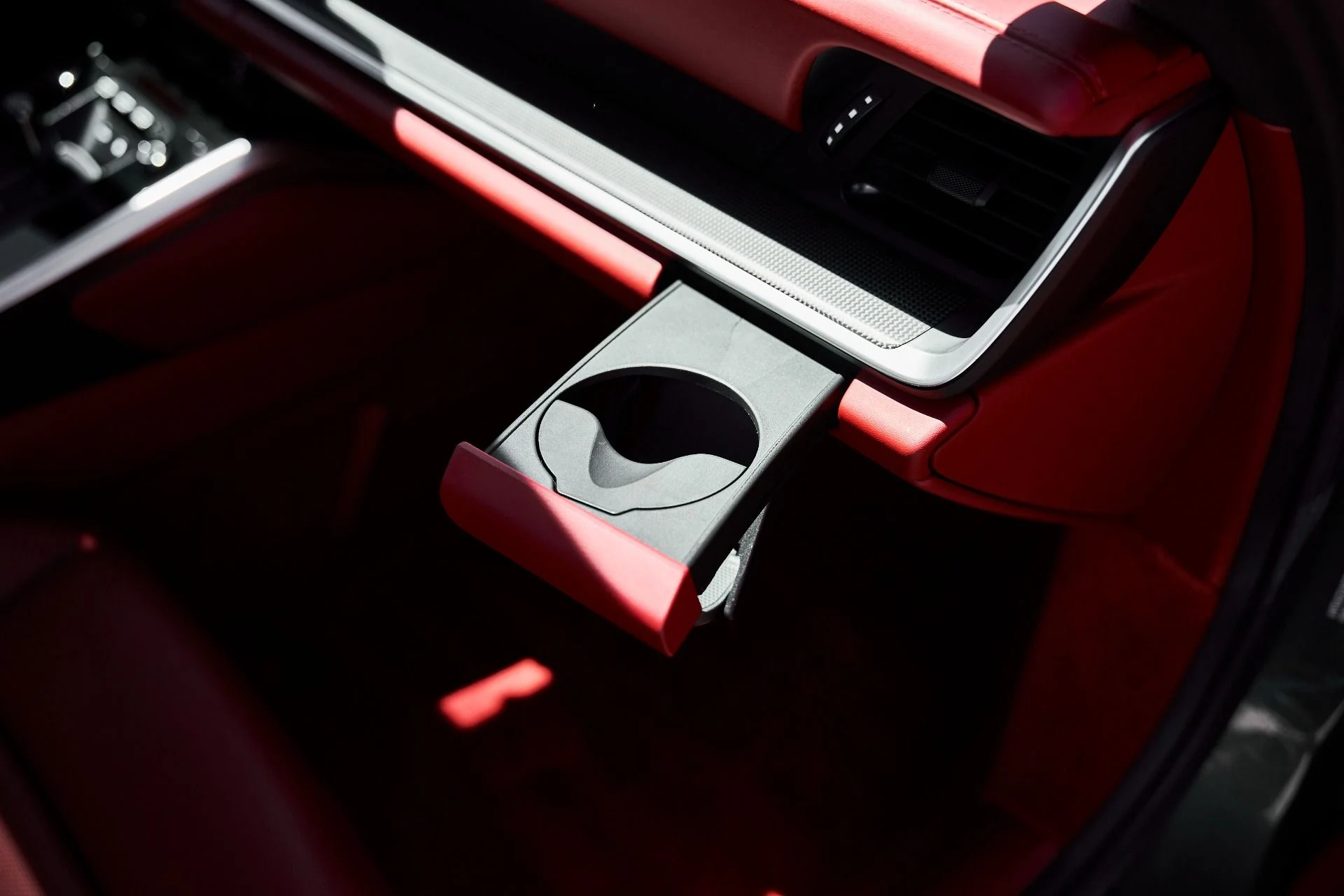 mph036_845459754_Used_2023_Porsche_911_Turbo_S_1777011122_eba7b3b19b