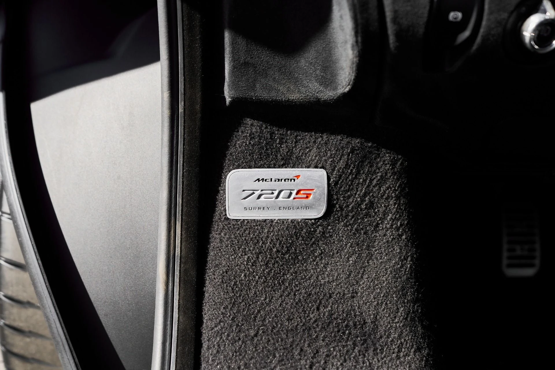 mph036_846698879_Used_2018_Mc_Laren_720_S_Performance_1764955134_114869f604