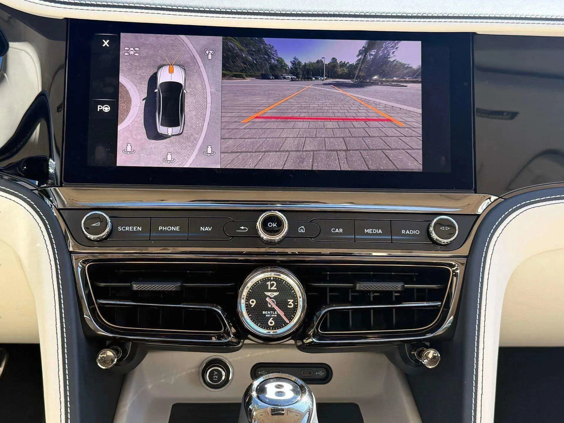 mph036_849783225_b1b6e0f14cb948729d0ed5a5f84d5271_7aa9660518