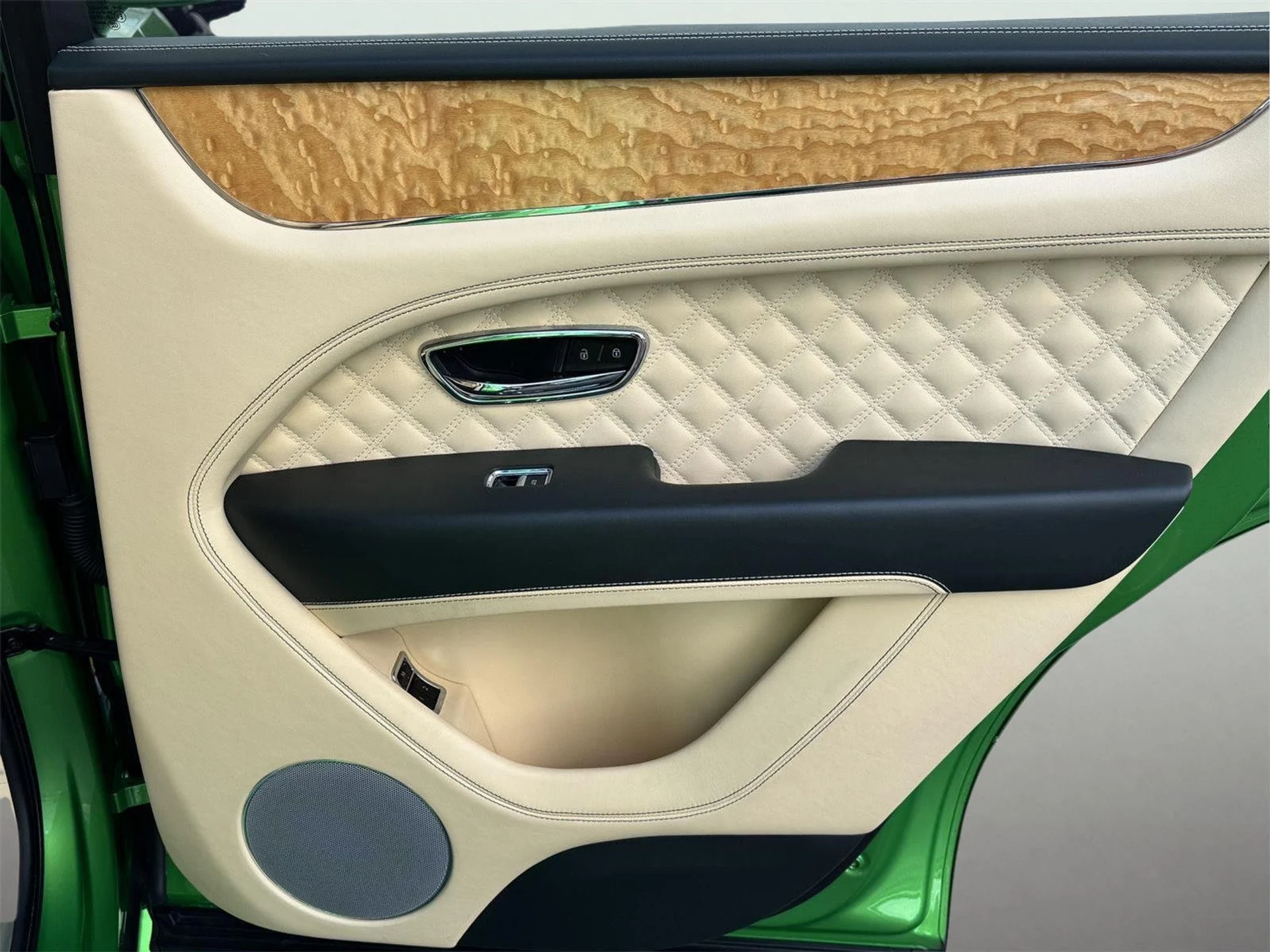 mph036_852657592_e86bd0d5aad328843c2253e96cb6c758_35445148b3