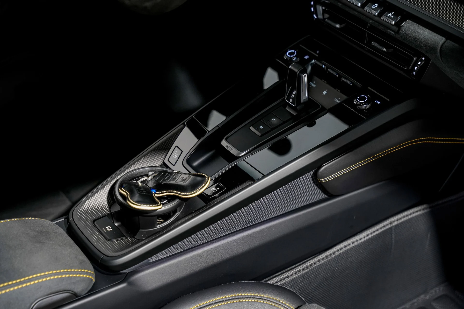 mph036_854473956_fd9b10adeab1996ad1a65598edb66adbx_c430d0e90c