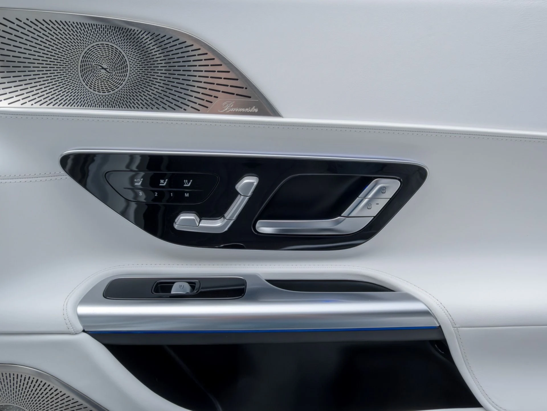 mph036_858022741_Used_2026_Mercedes_Benz_SL_Maybach_SL_680_Monogram_Series_1775231662_2eb7a39014