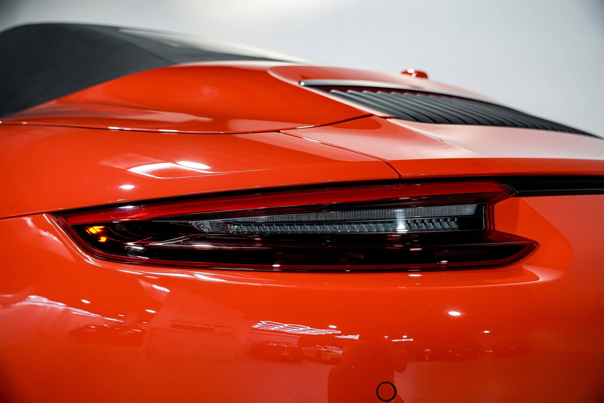 mph036_878066743_fcf891740a65ac083c8c6e94df0c53f9x_89763f8d7e