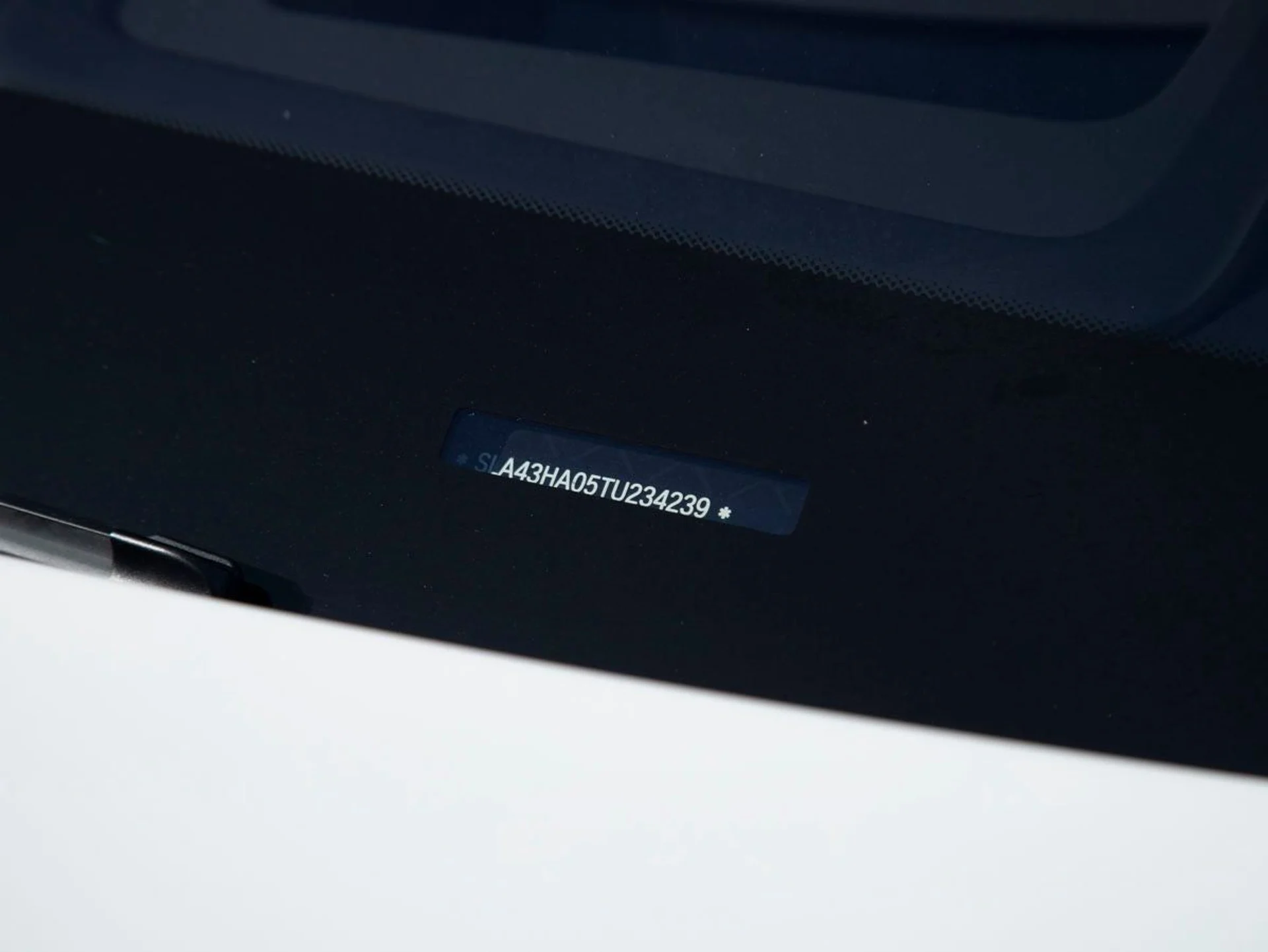 mph036_884783083_37_52fb389e36