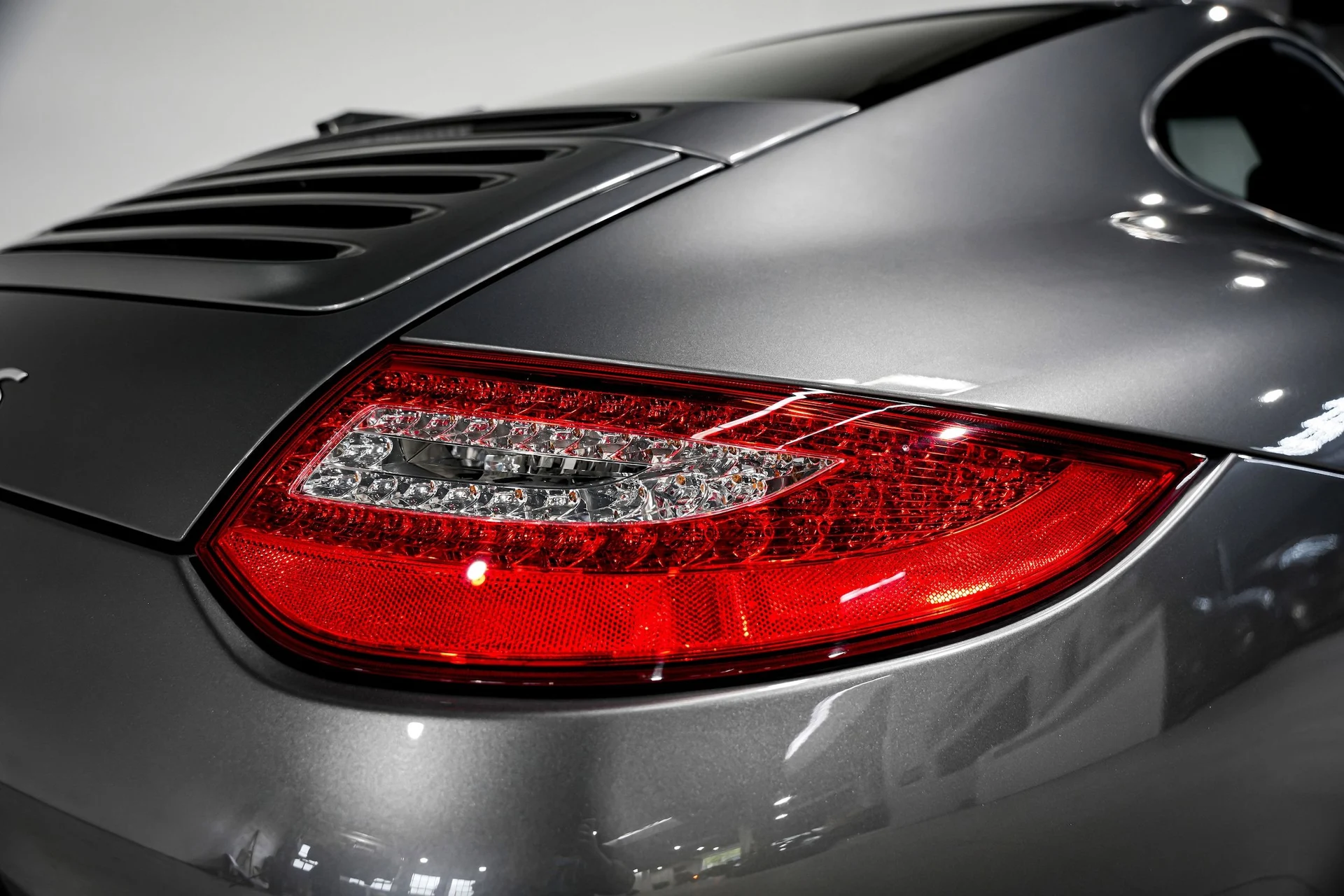 mph036_891632557_f3ed6df10a9d6c50a58d712e35ad279cx_89dfcabe9f