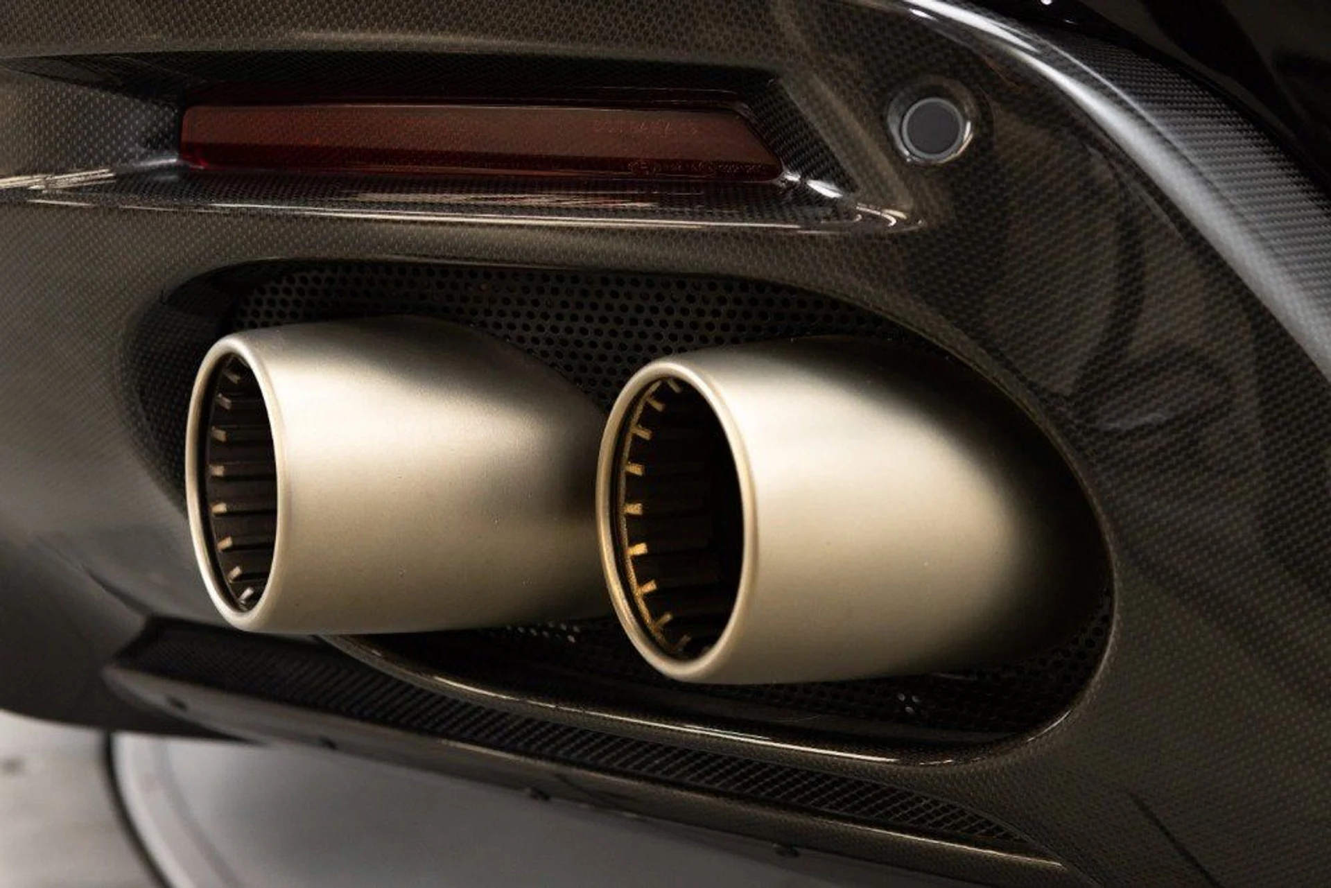 mph036_899328630_d051c79c79c3457cb5275d11b6dd6f4b_8e10a79c1d