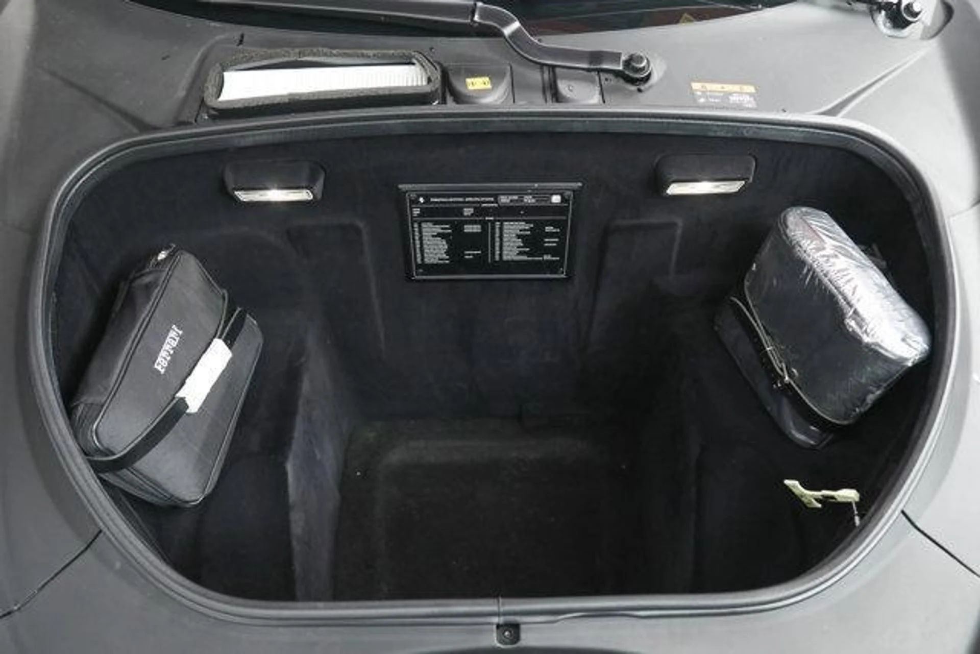 mph036_911696183_6gl_ON_26r_Lx_ABV_1_Oyo3q5gwq_PA_Vw_520ff402e3