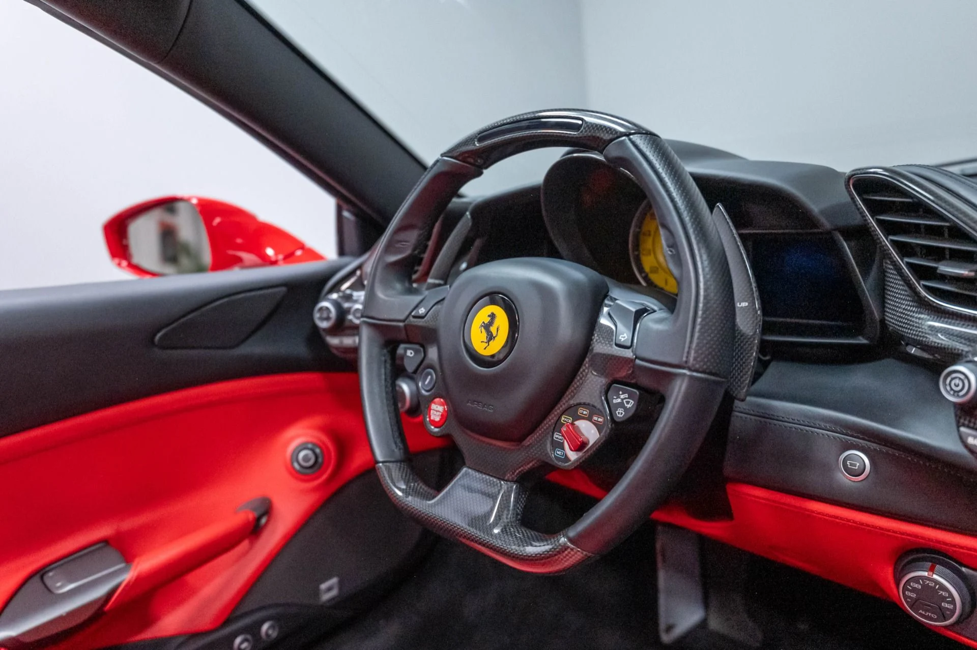 mph036_912804642_Used_2018_Ferrari_488_Spider_1786656638_3034372a86