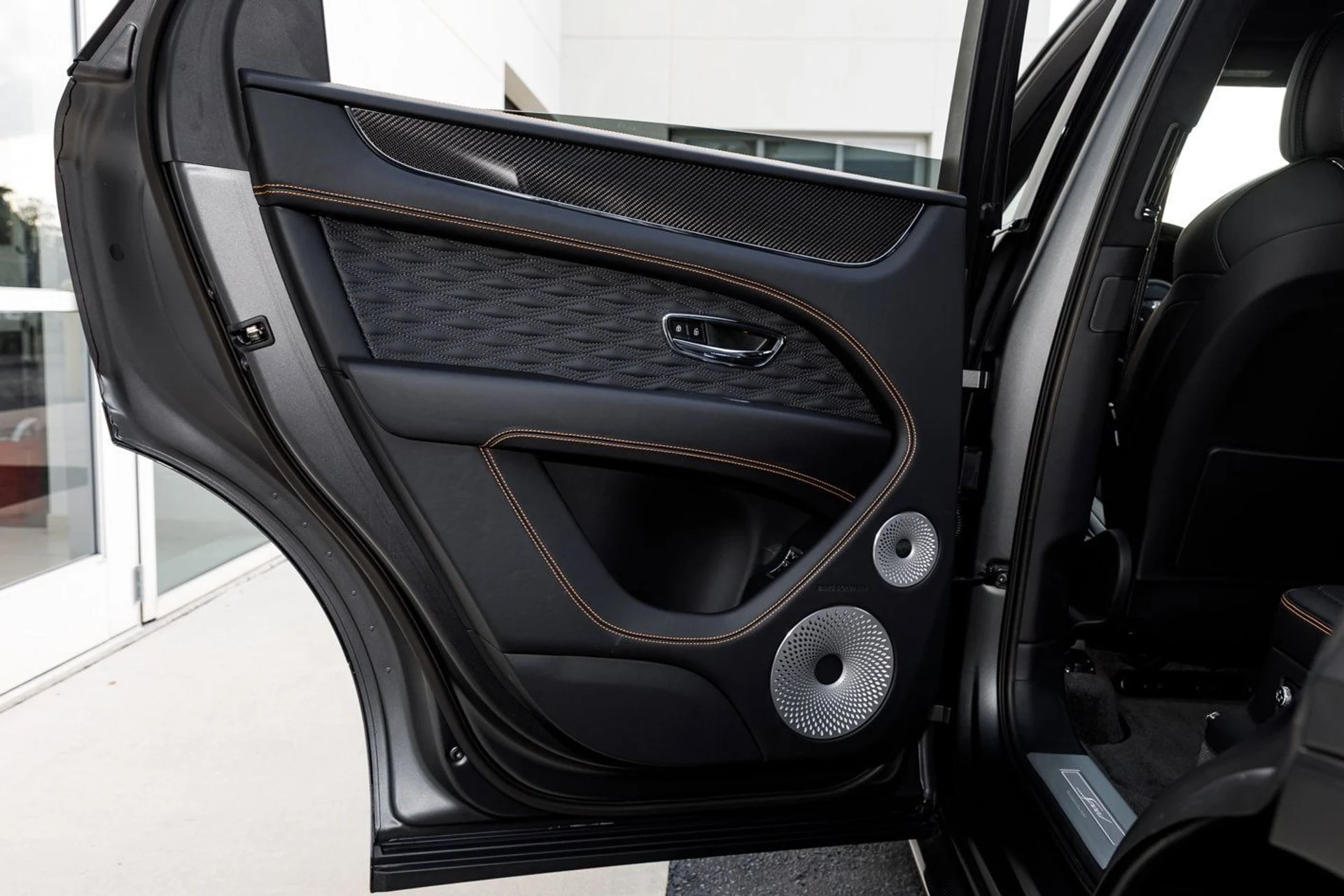 mph036_917946784_8e548addd99a52f757508e019f5b1c9dx_77995a6ca3