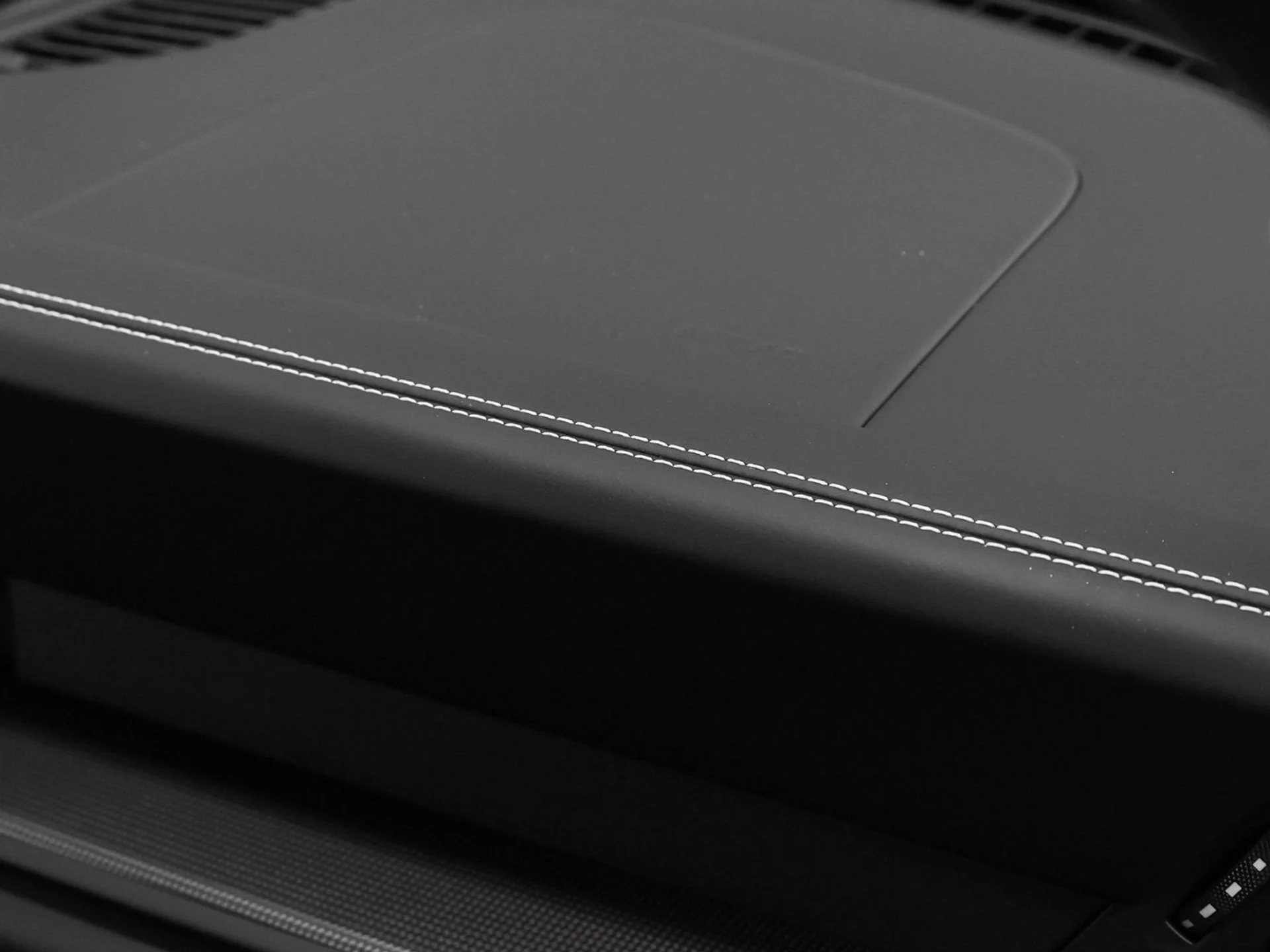 mph036_925964512_37_476fab44a6