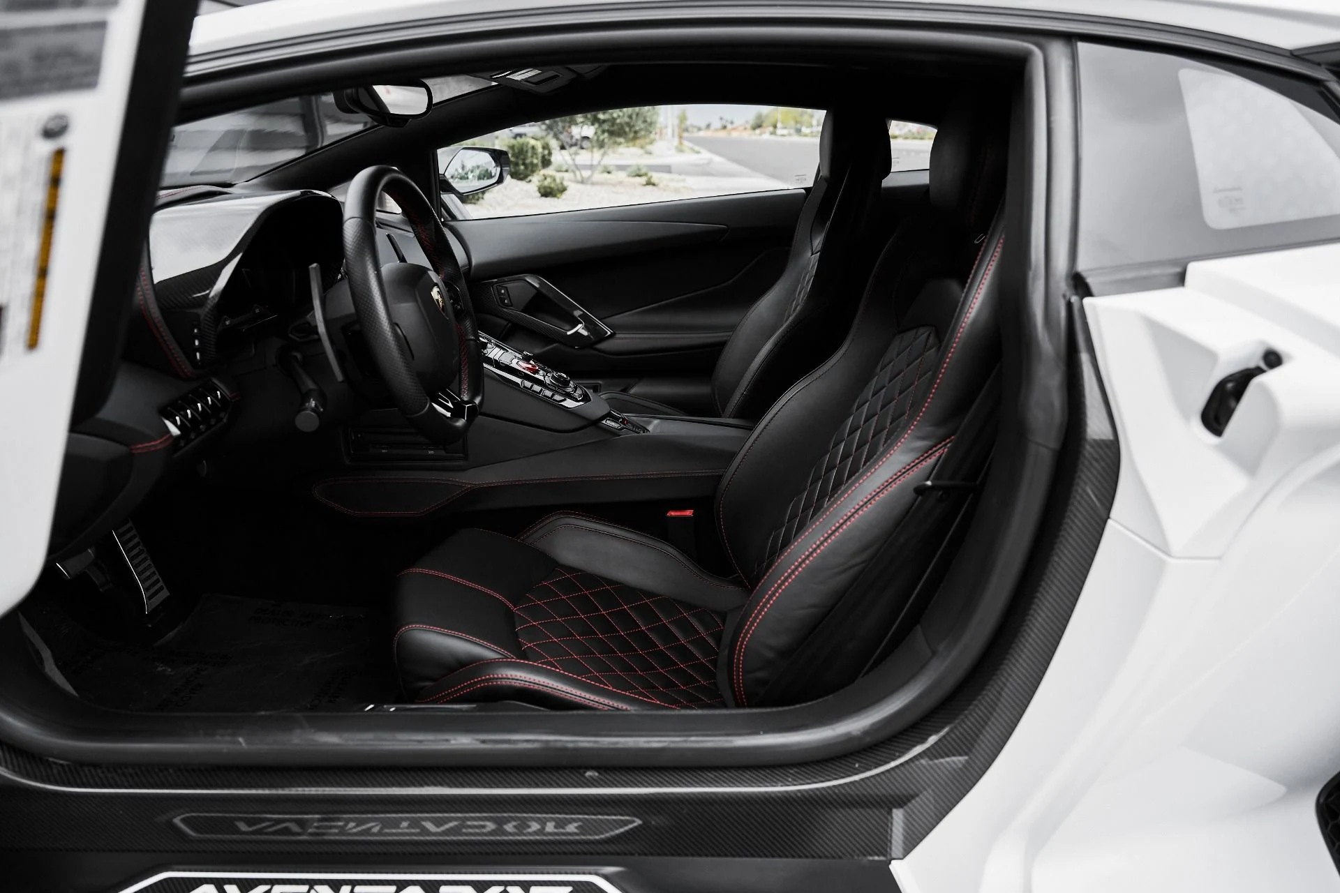 mph036_926391944_Used_2018_Lamborghini_Aventador_S_Base_1775006871_67de8ebcac