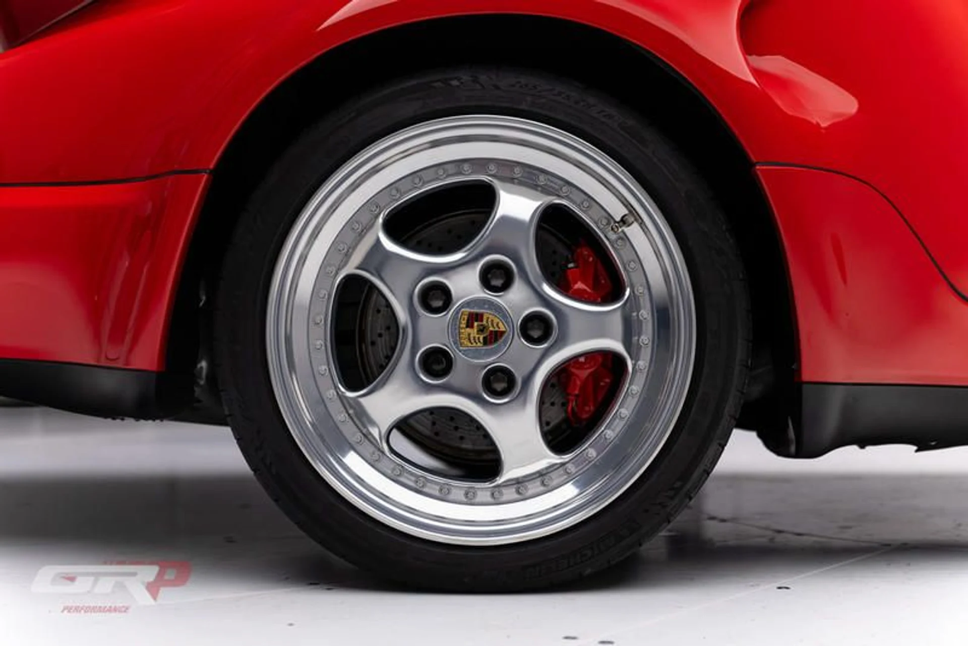 mph036_941021821_6_B8823_B3_1_B60_4_E50_ADC_0_723_CDAAEFE_6_D_54e55985d9