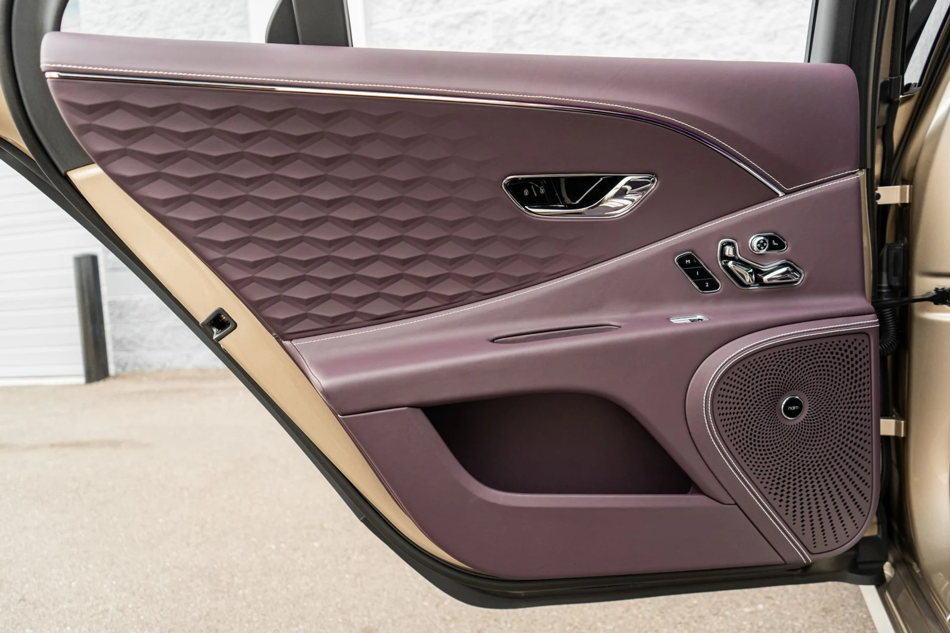 mph036_942570031_b25358fc_aa24_4945_bd6b_cb4a1ce7b8e4_b31a2db180