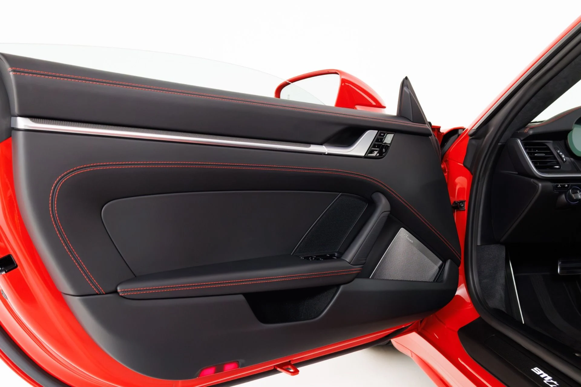 mph036_95012898_Used_2021_Porsche_911_Turbo_S_1776203921_6c9e9151ab