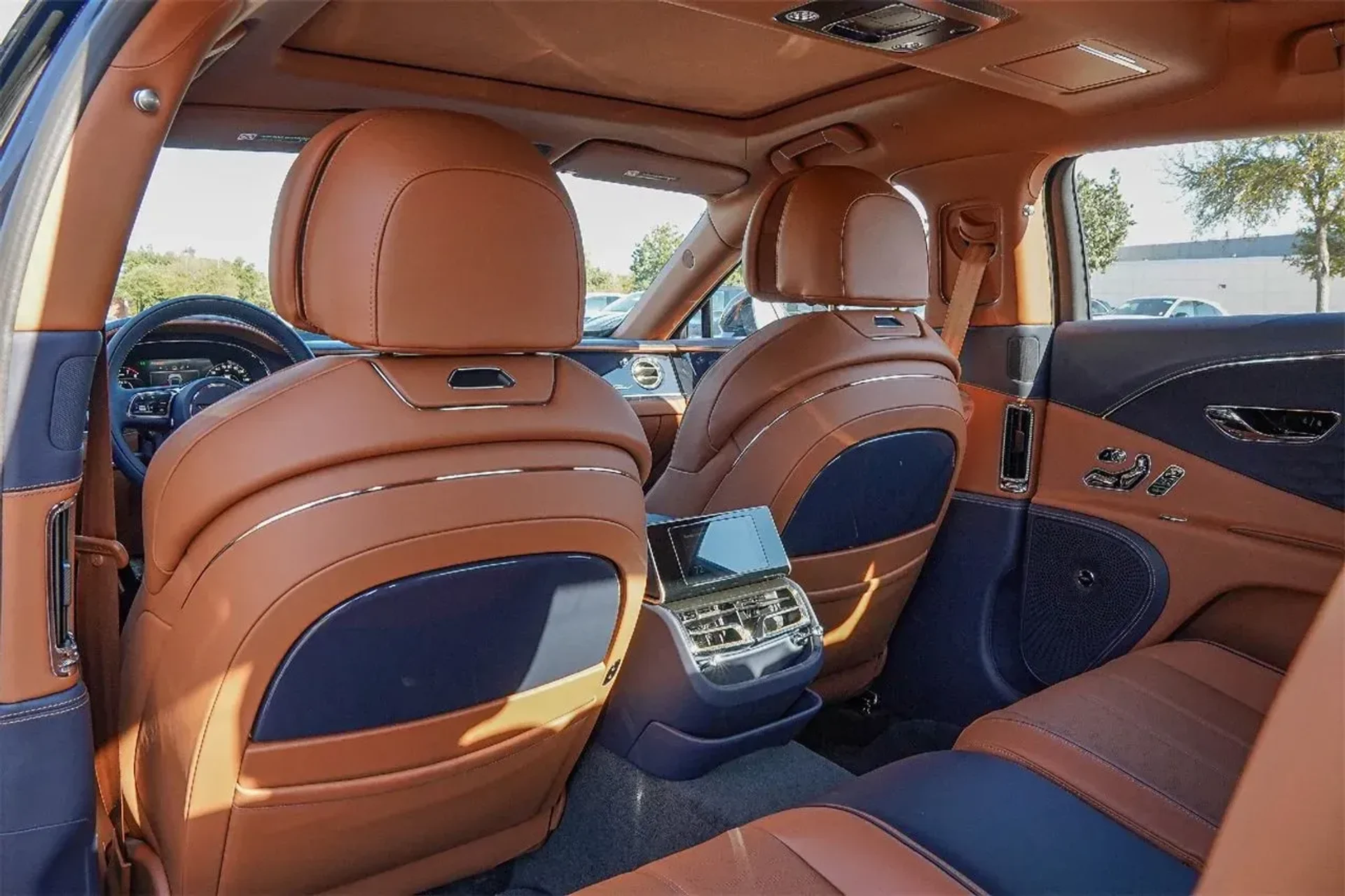 mph036_98286511_4de769236fda415cb96d10247b822d5f_da286554d1