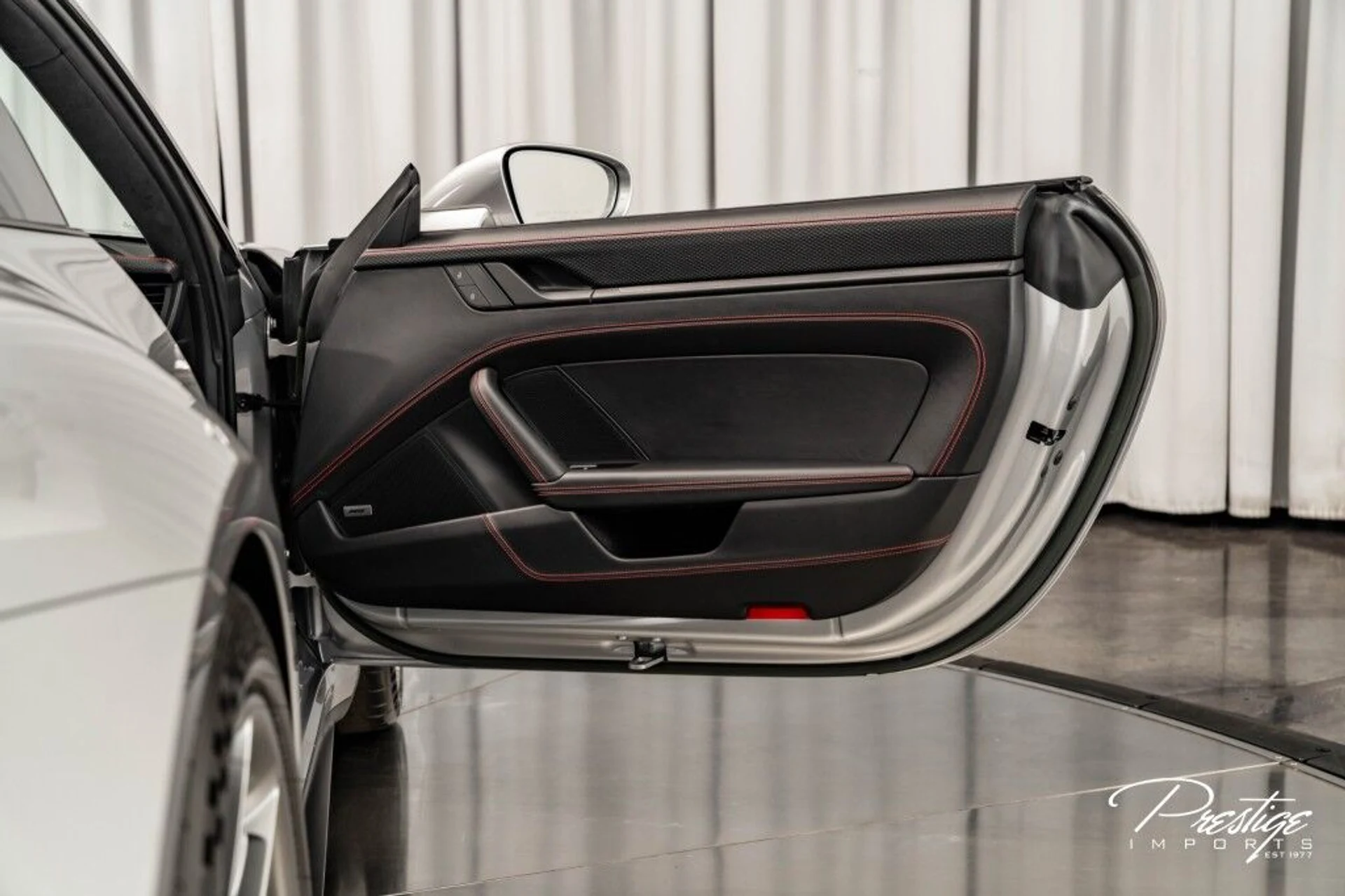 mph036_983522568_de70825696bfed1d40ce17f98abb0dde_4705fcd79a