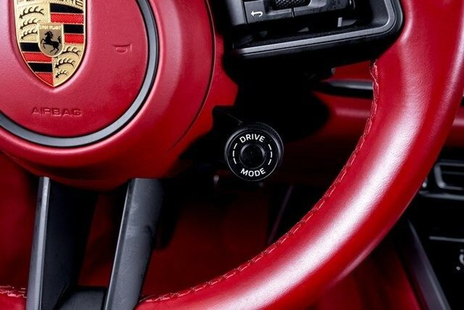 mph036_989480206_fa3c4b2433553f0bd6cfa3a96b41df65x_7e09b3a700