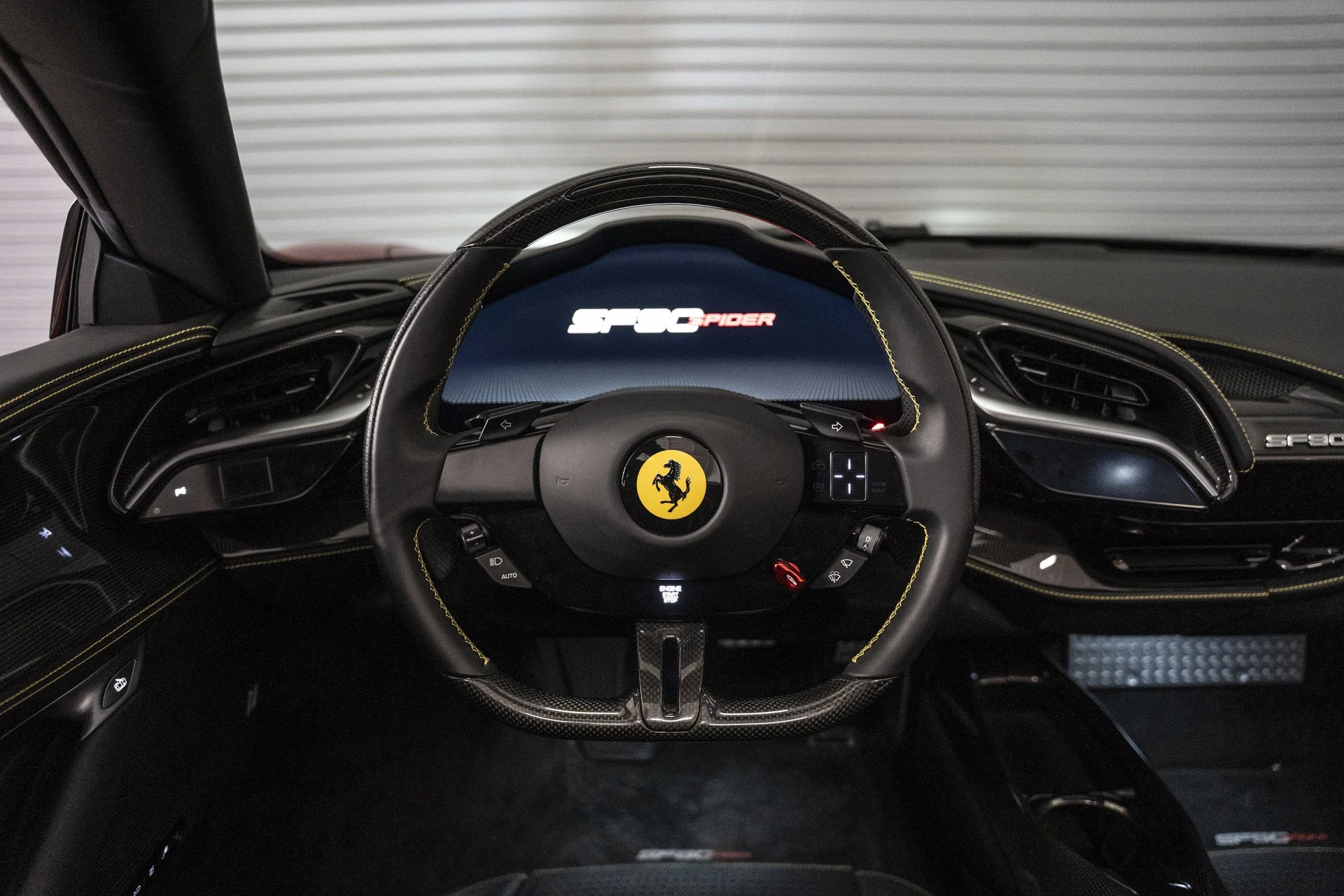 mph037_100384669_cf8fae7f4dbd42dc89a7f5d42ac945f4_e3eebf6969