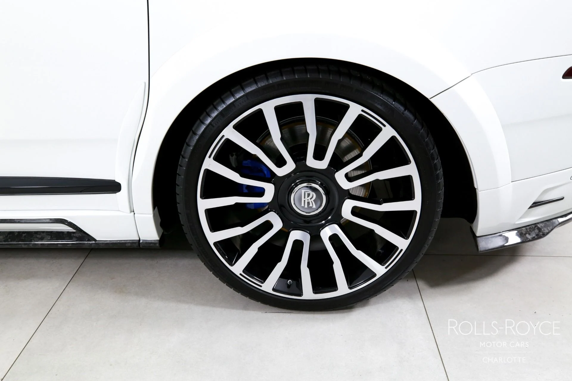 mph037_1011450153_Used_2024_Rolls_Royce_Cullinan_1784324351_3ce537496d