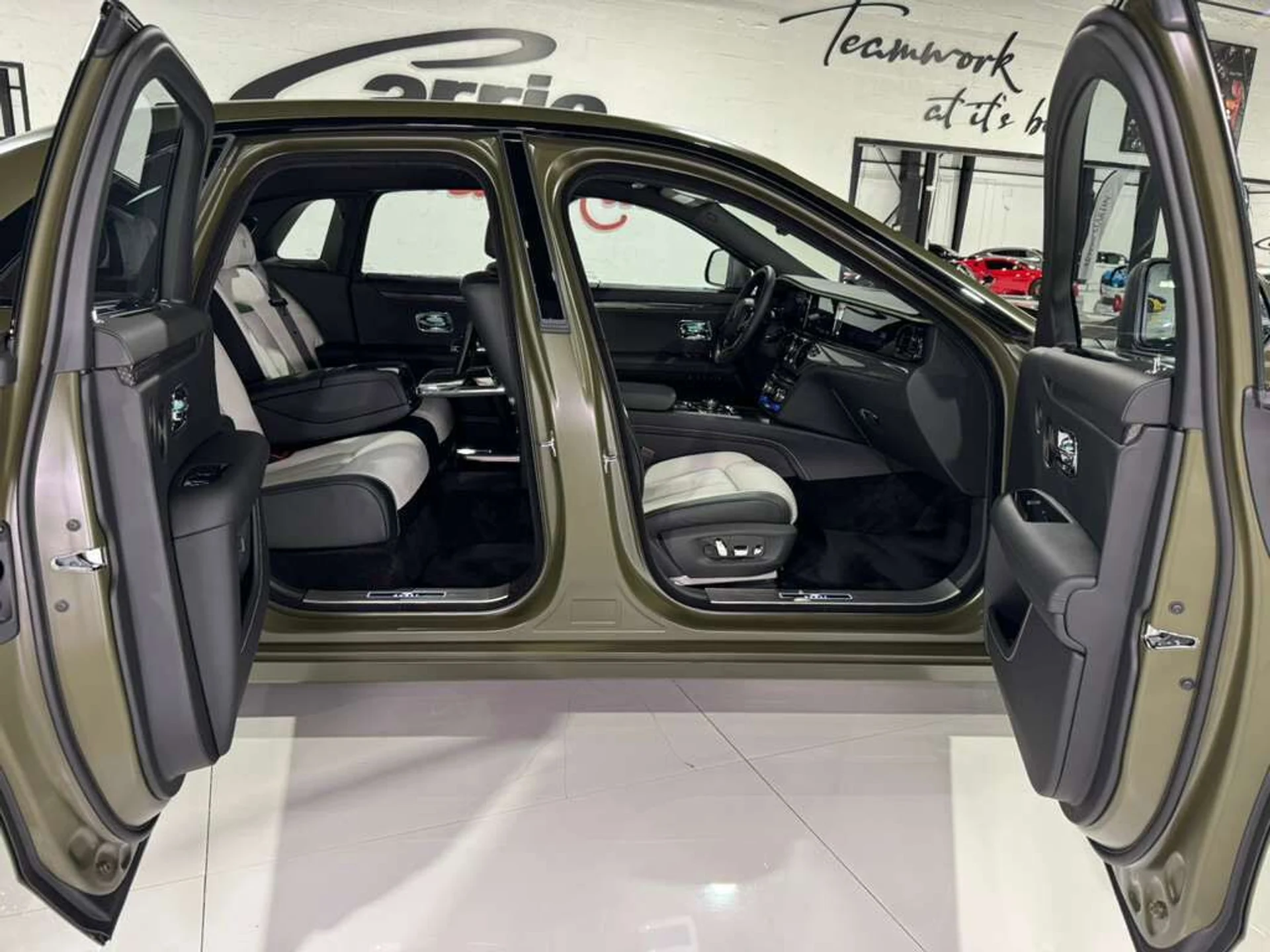 mph037_1012772148_30ddcf2f8ac50f116c38816b6277fd64_a4cc3e98de