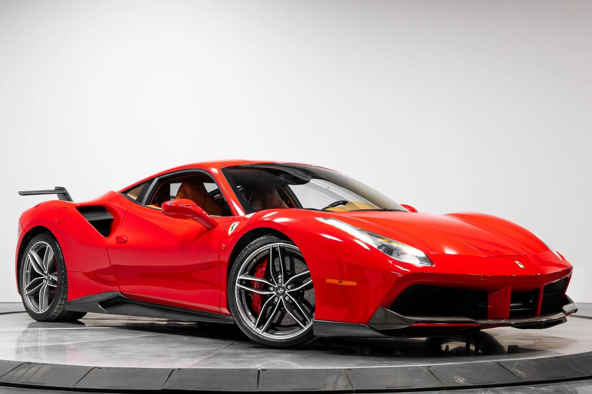 mph037_1016470191_Used_2017_Ferrari_488_GTB_1772166972_2e0b004f6b