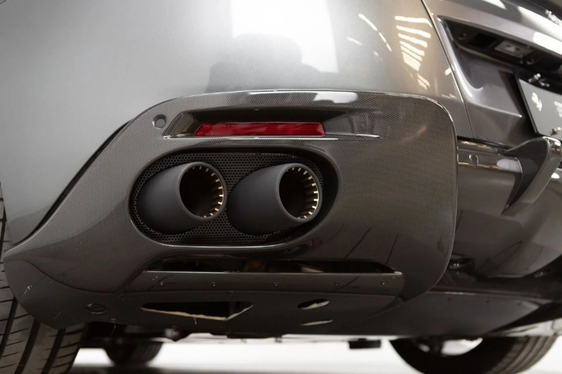 mph037_1018209482_Used_2024_Ferrari_Roma_Spider_2800394be8