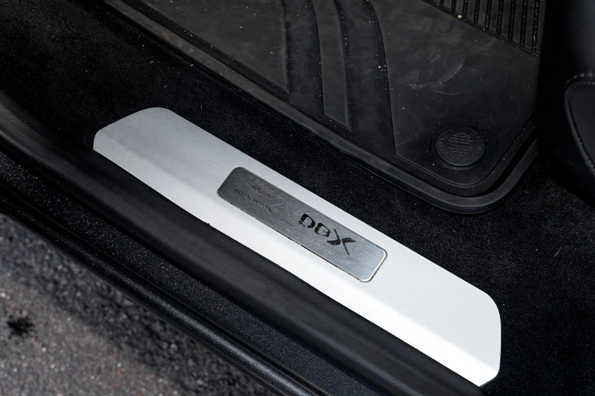 mph037_1023486465_Used_2021_Aston_Martin_DBX_302899fbd4