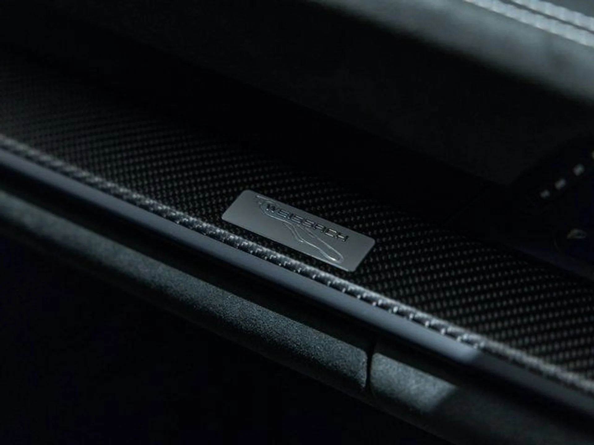 mph037_1026769096_38_3aac648091