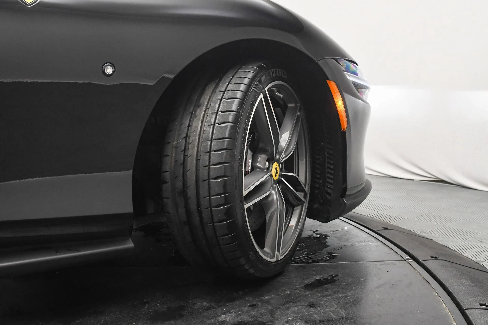 mph037_1028367620_01b93a882317451a8cde59eba49f4d7c_66c072b112