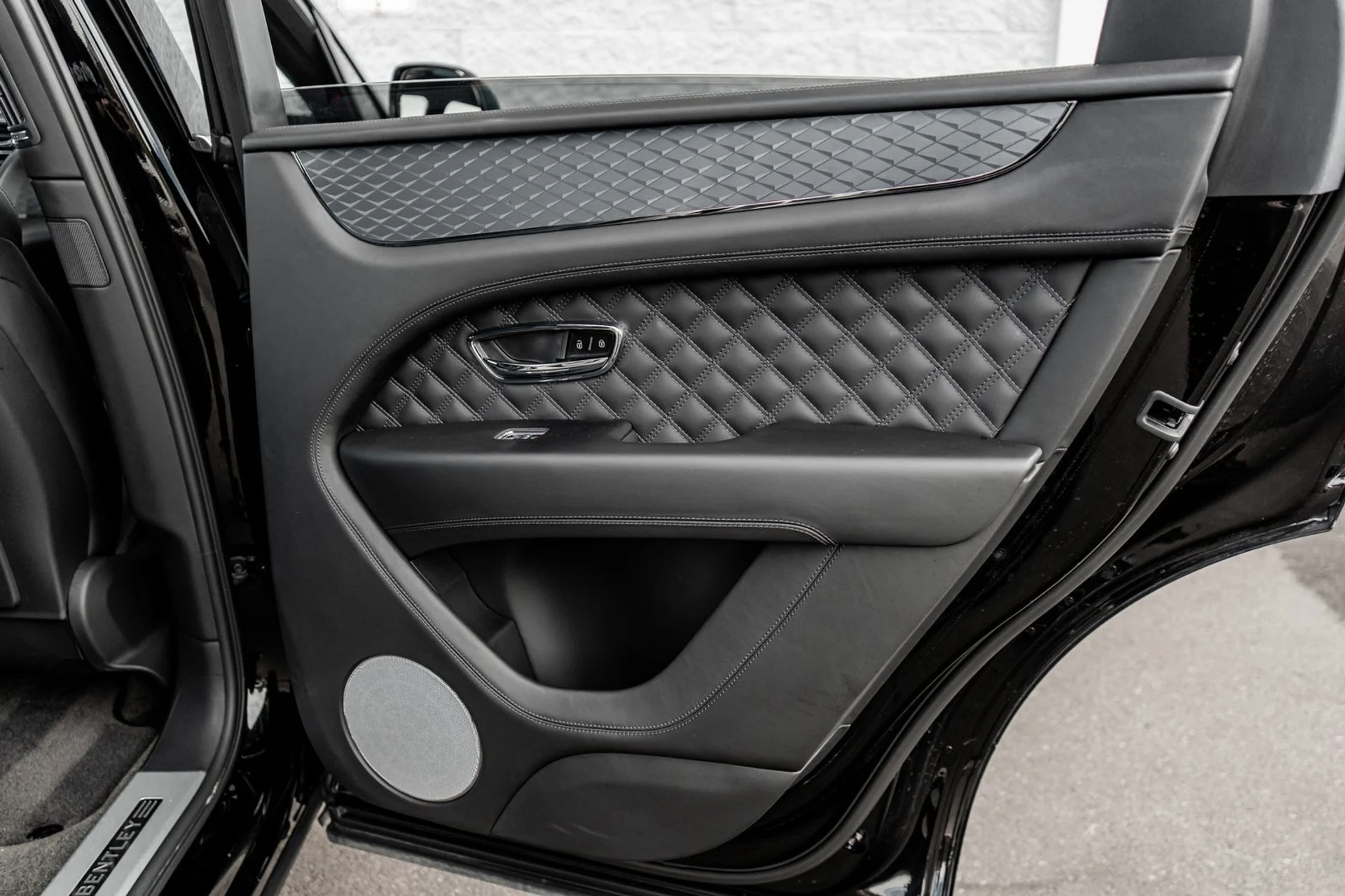 mph037_1035929881_2d2cfcf4_bfe8_4fc0_9023_bade0291eb78_aa9318c906