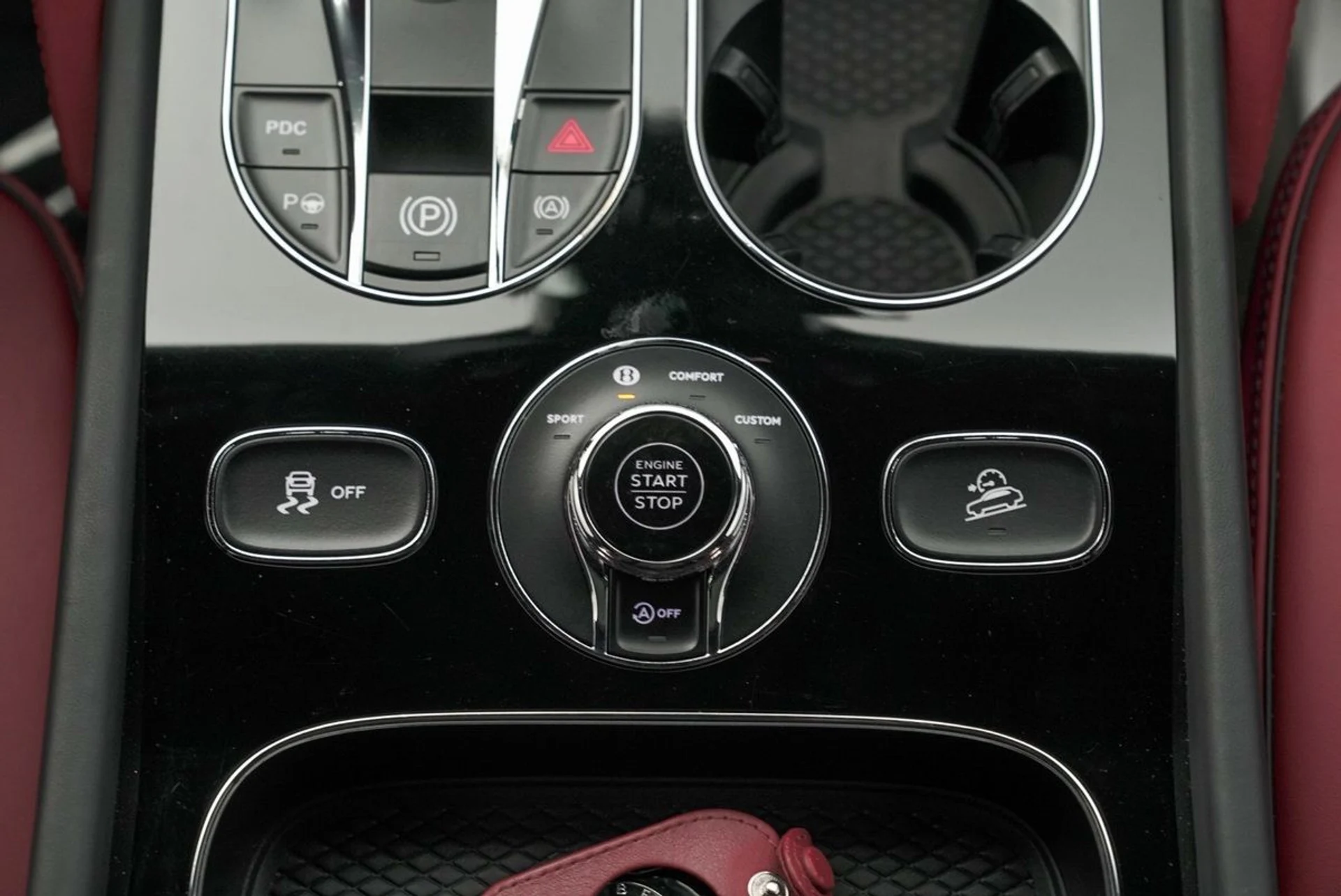 mph037_104029350_jtgi9j2bme9hxl7yko6kk2p30zns_68378a662d