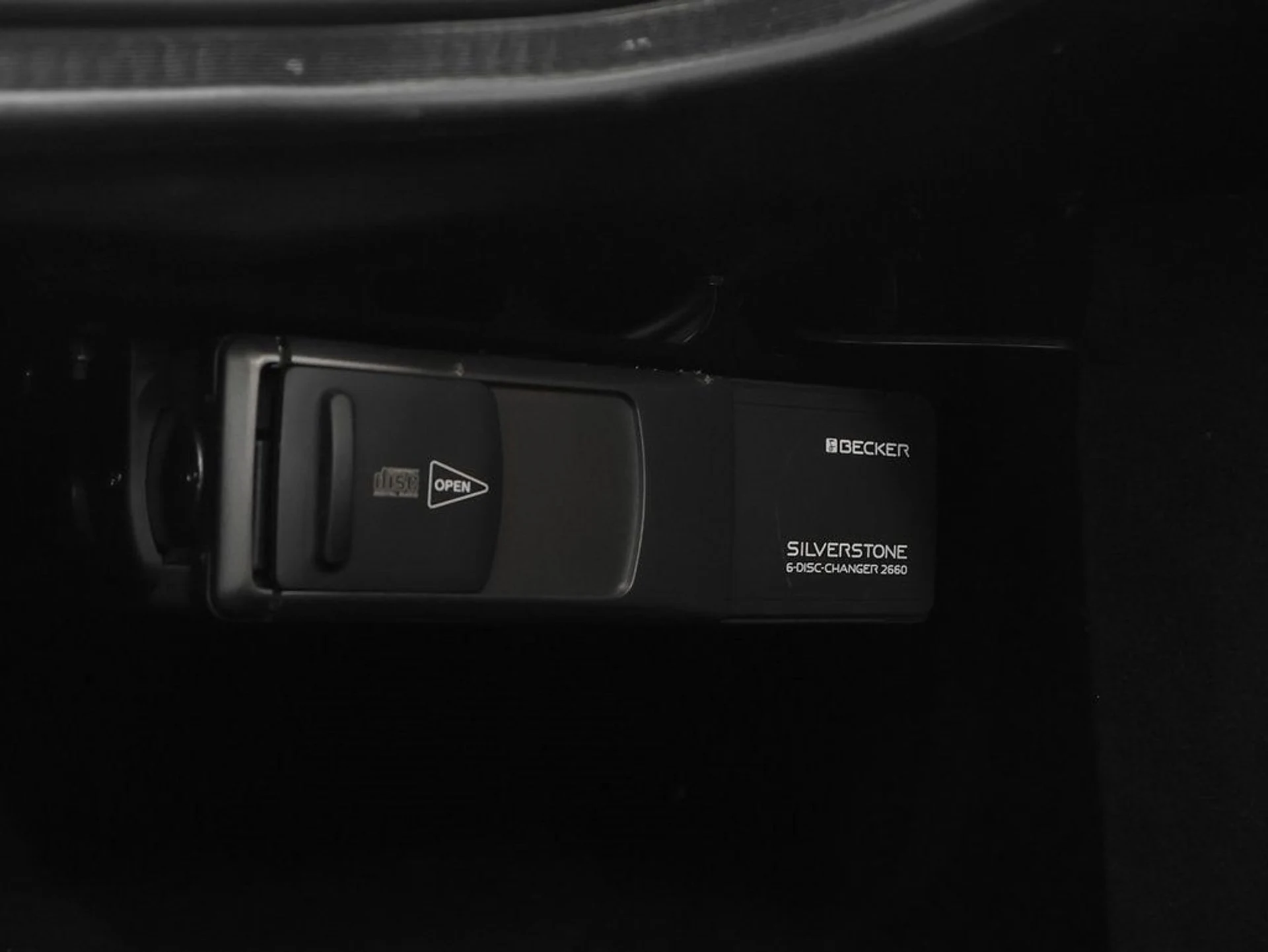 mph037_1042229285_38_d49539f546