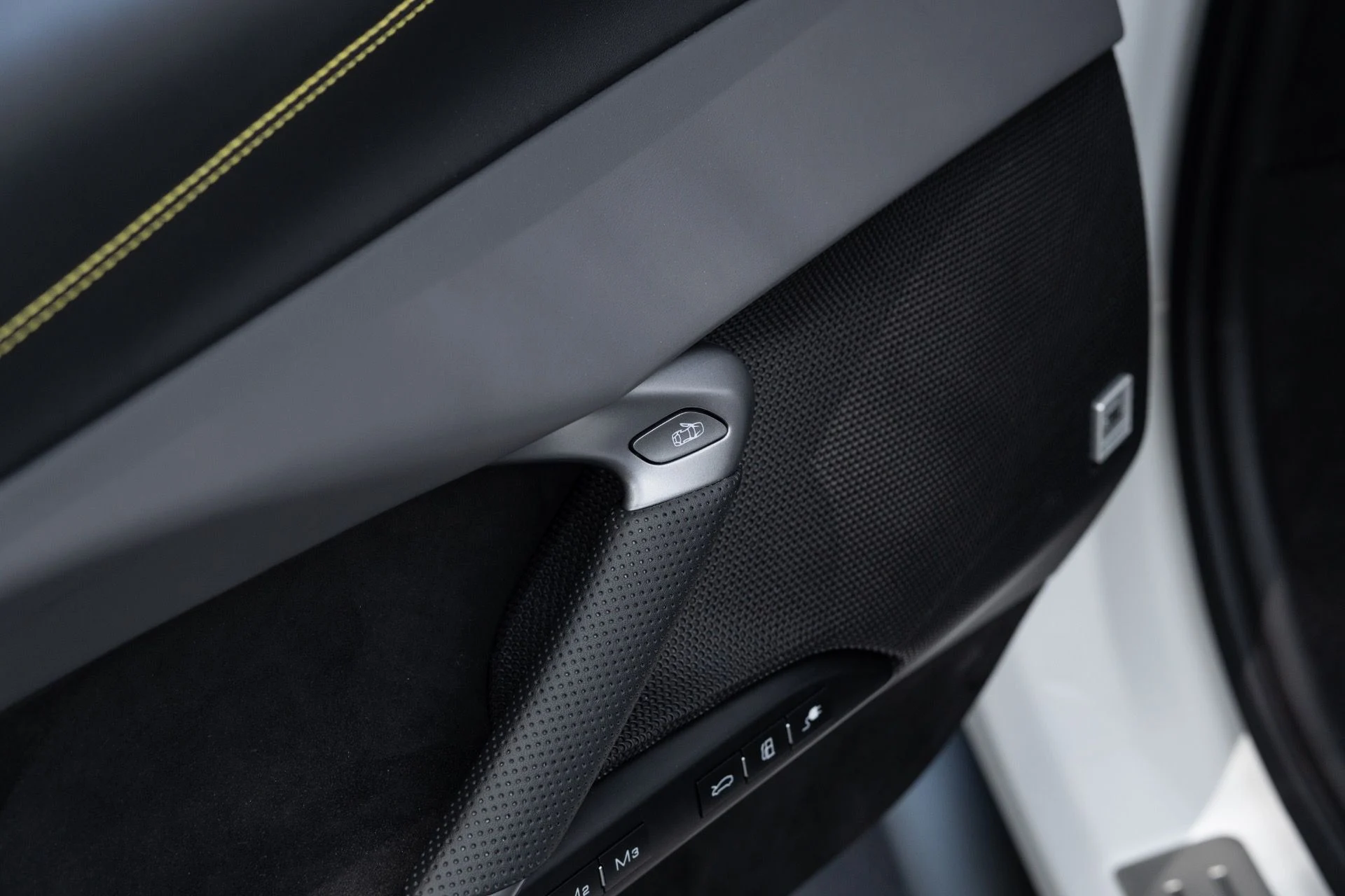 mph037_105175406_Used_2024_Ferrari_296_GTS_1776964703_5fa7a826e9