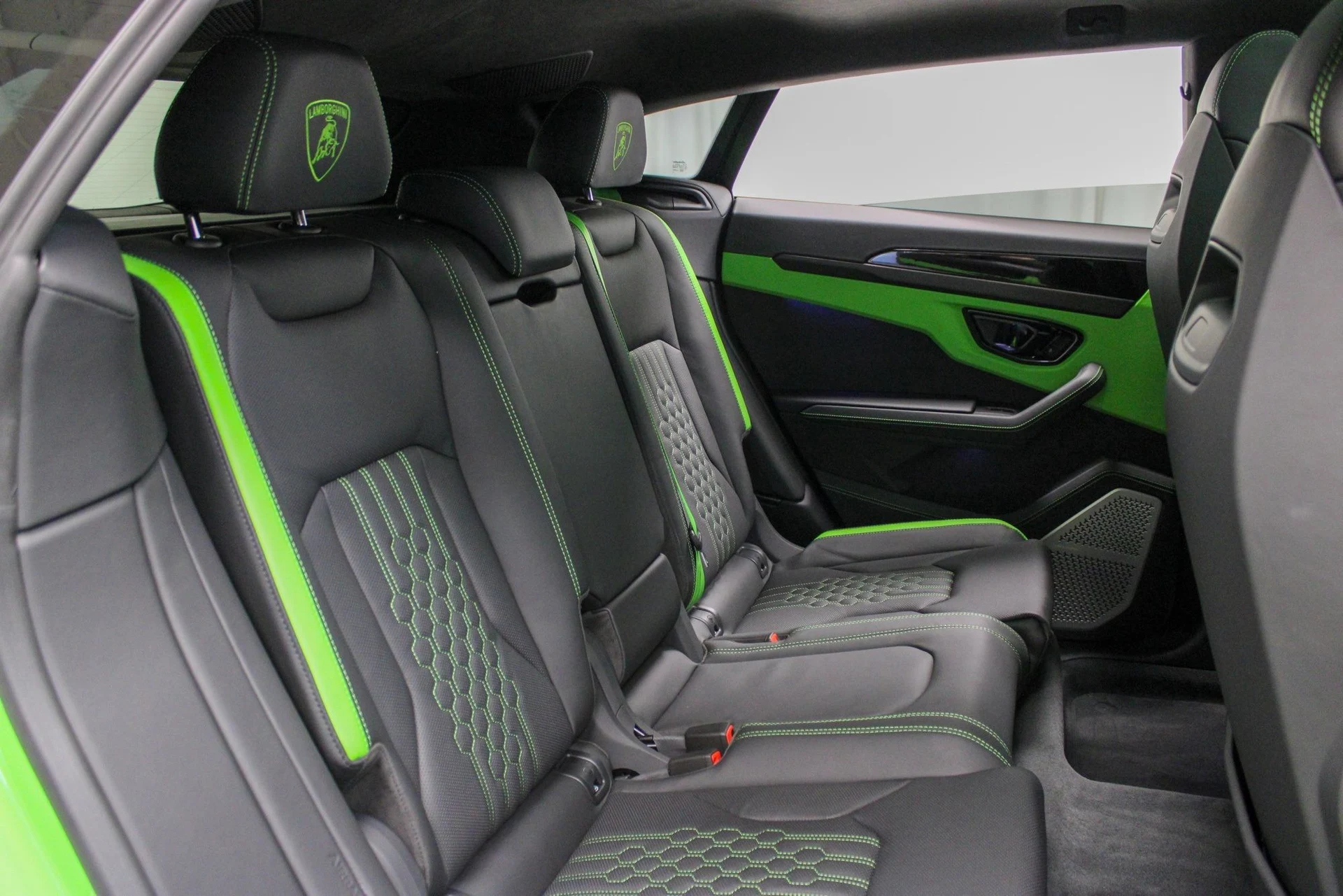 mph037_1052121997_eebb2c7e7915ed994ca78e2cfa1ef88f_b3eec7b300