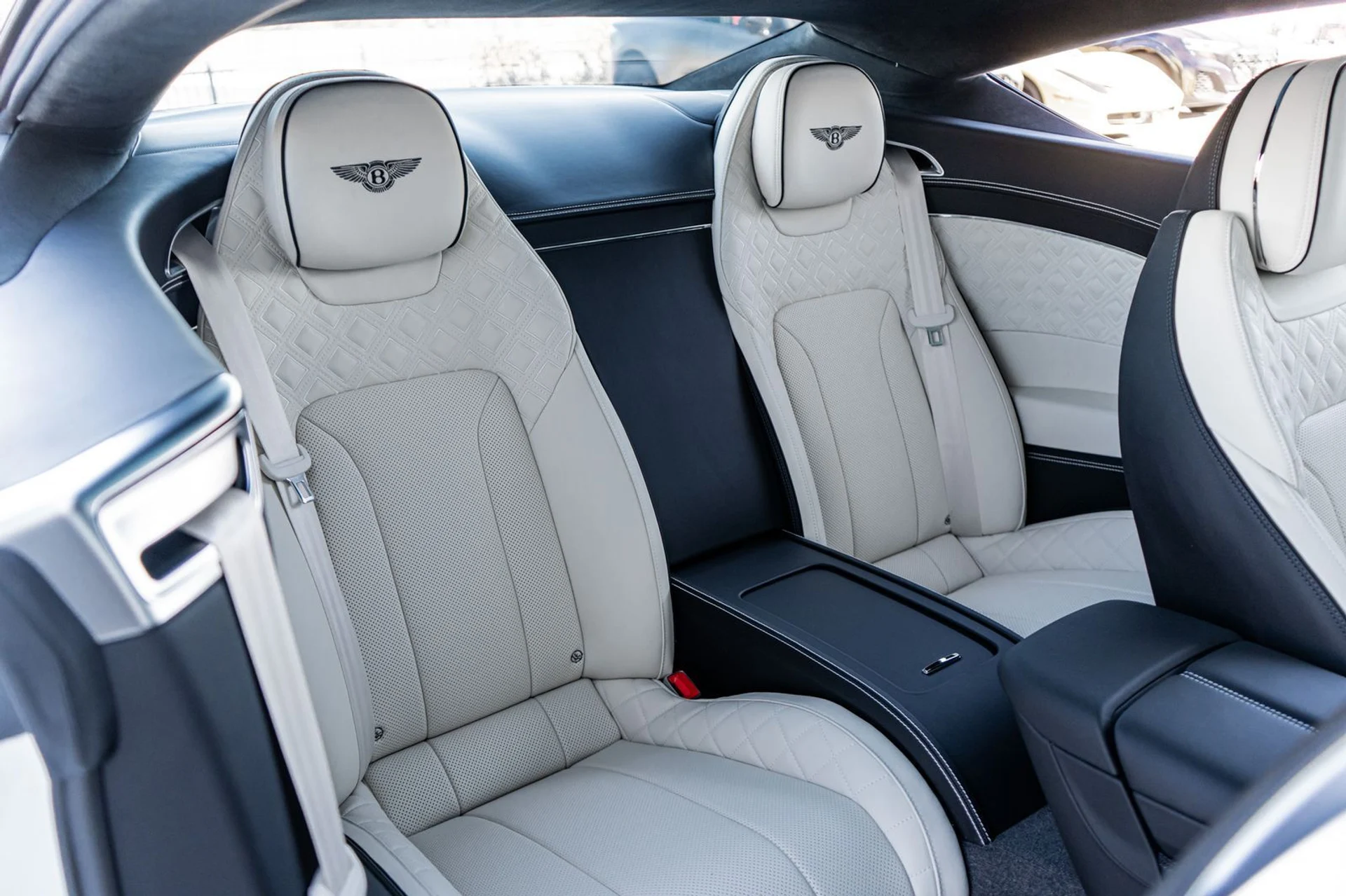 mph037_1053089414_83b1c9e5_0766_46a2_8461_0167baf42596_9c7a96eea4