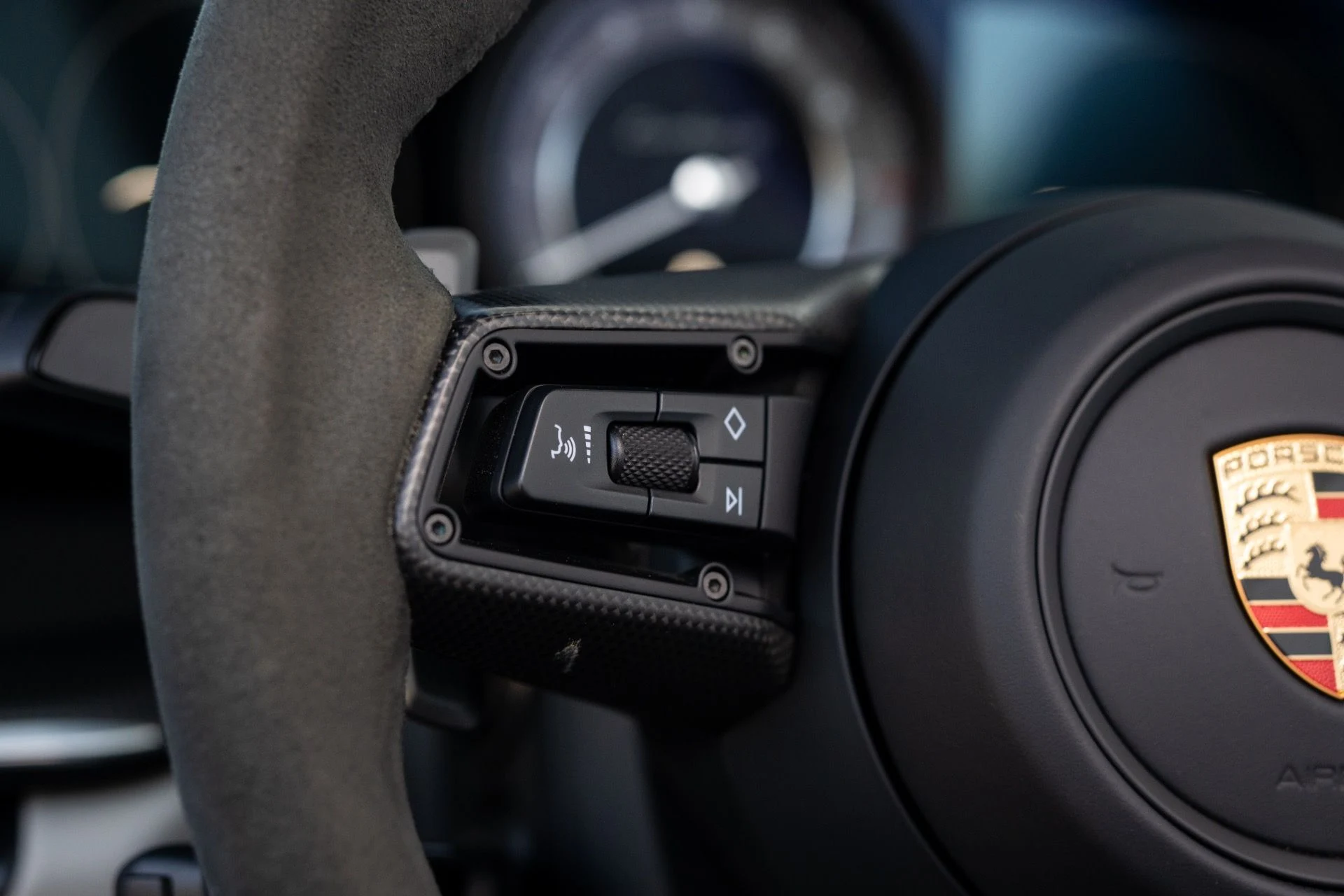 mph037_1053830868_Used_2025_Porsche_911_Cabriolet_Turbo_S_1769622703_bb251e3458