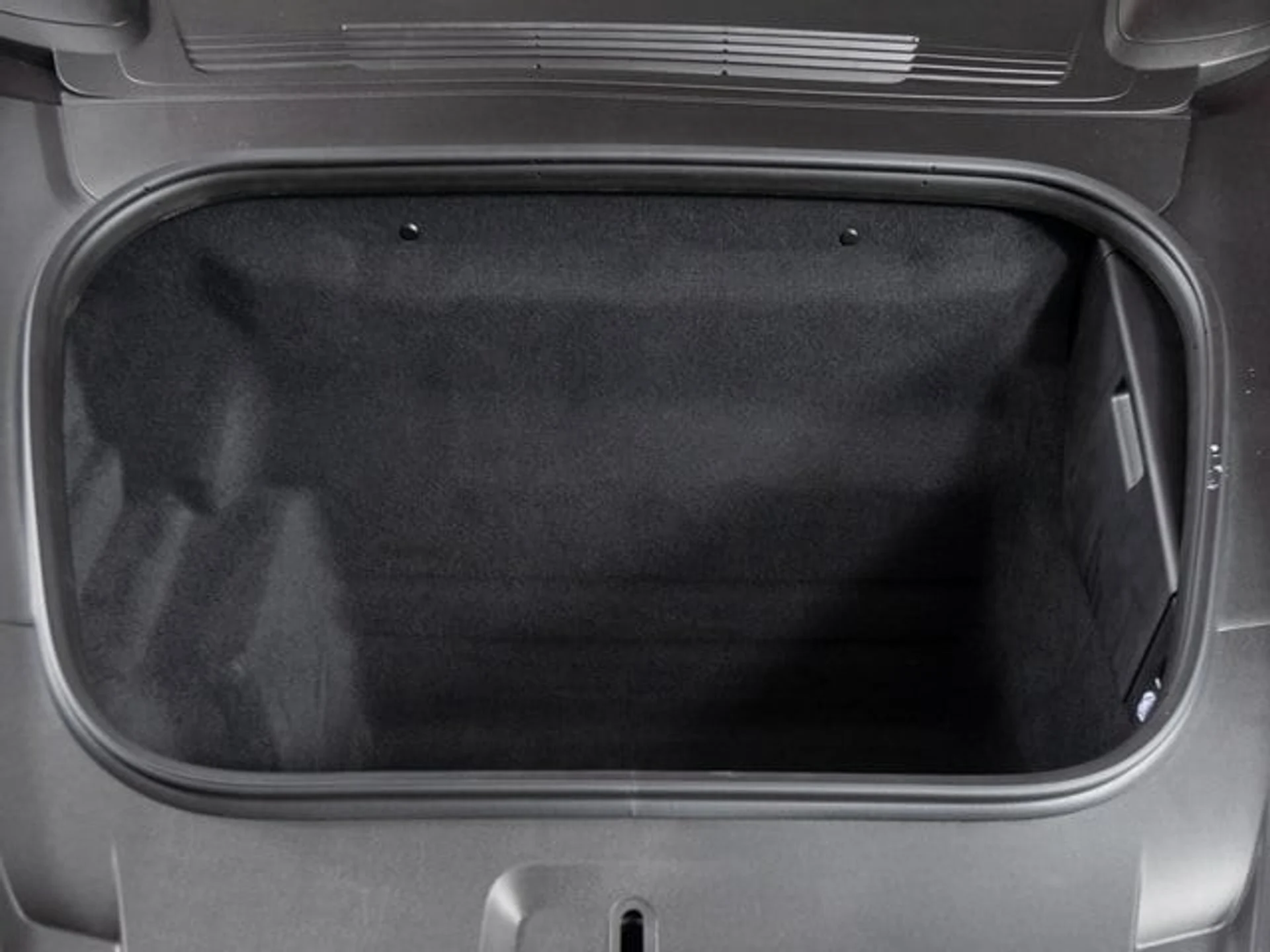 mph037_1067754020_056afe2cd4e3262b9fe53c3f00fa6296x_81e2c003f5