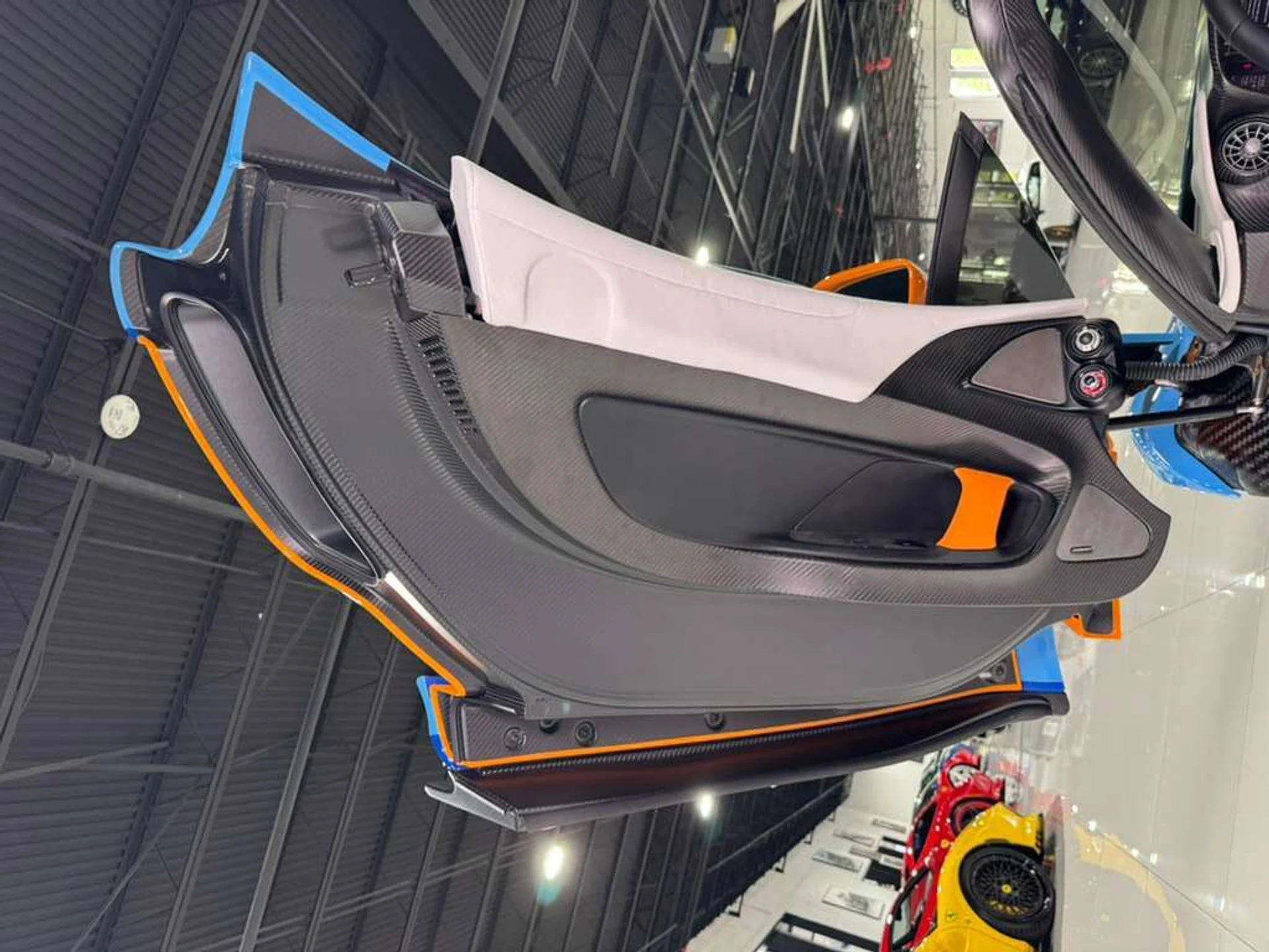 mph037_107571967_8f31c2012d309d36636518c9bdd0d3d3_9c8c2ce6f0