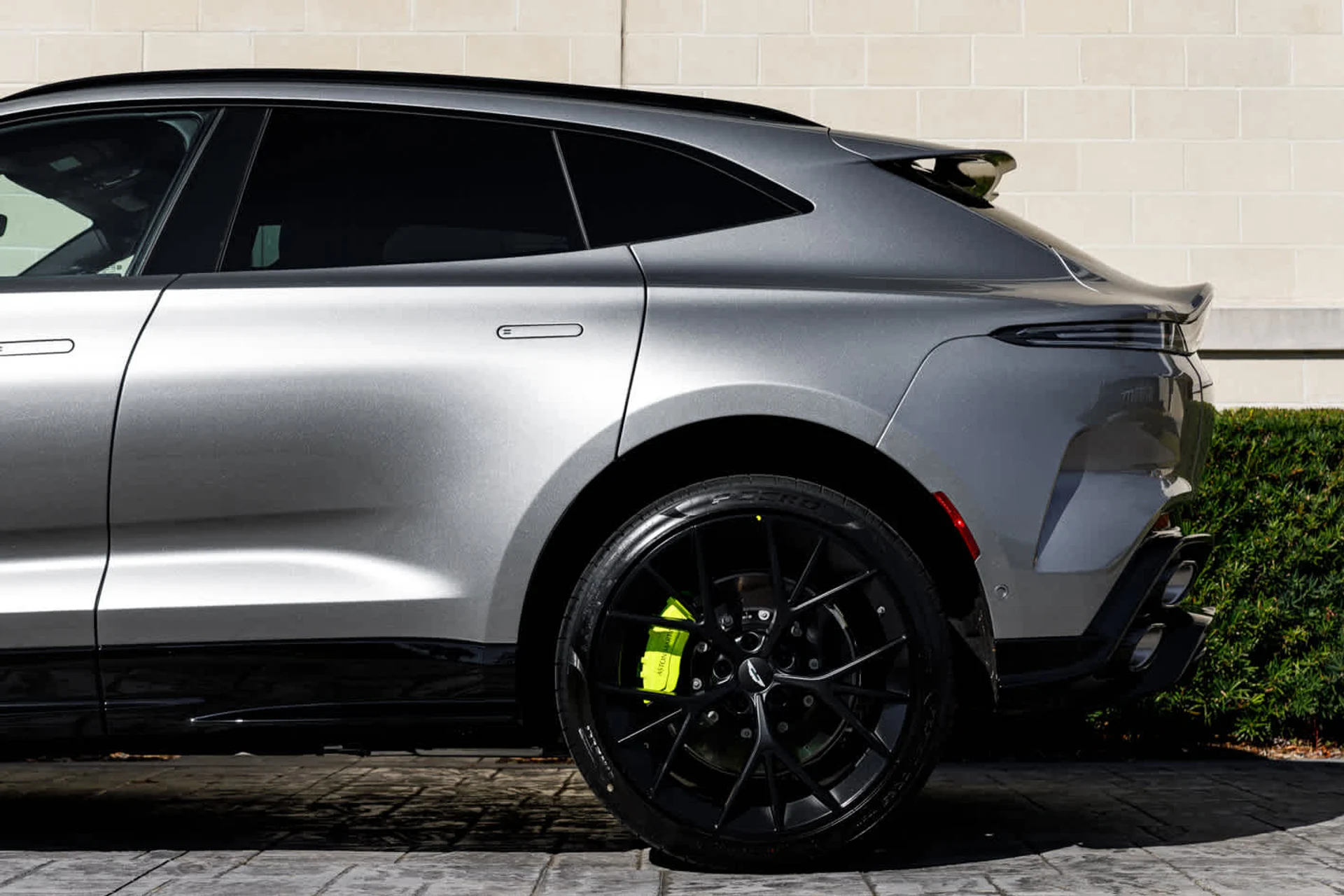 mph037_1075802401_38_55c149d076