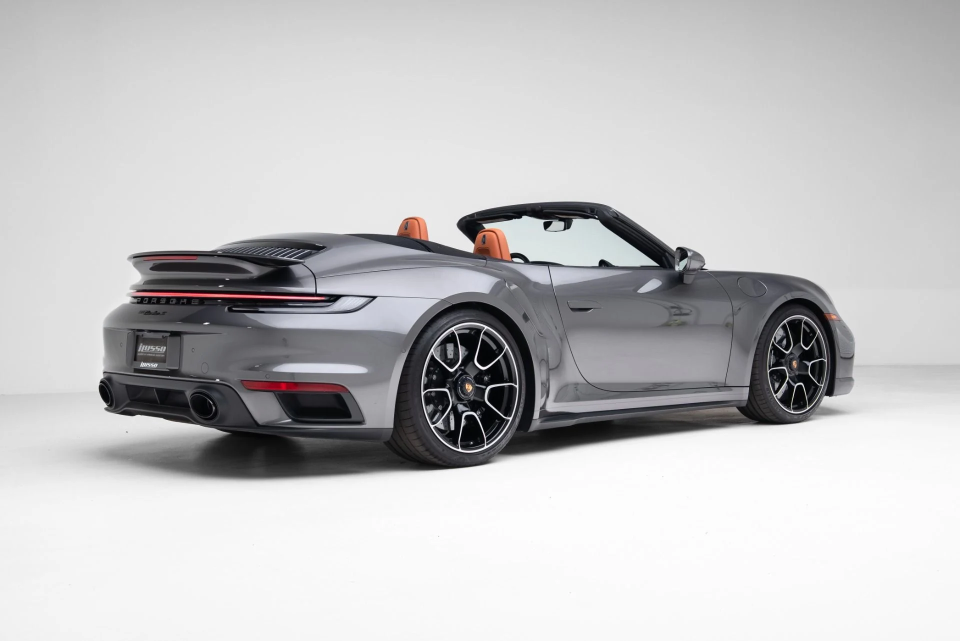 mph037_1078253070_Used_2024_Porsche_911_Turbo_S_1770940586_2cbaa6ab22