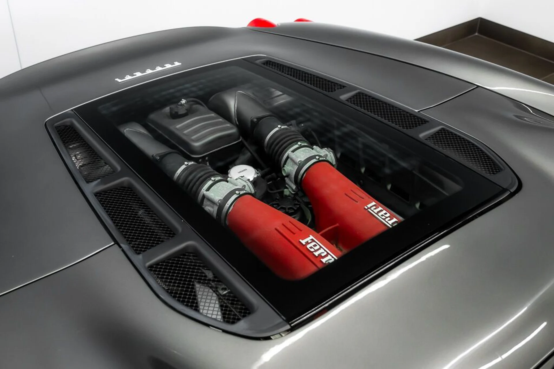 mph037_1081975152_ferrari_430_2008_jpg_v_1773863537_e6b53b41b6