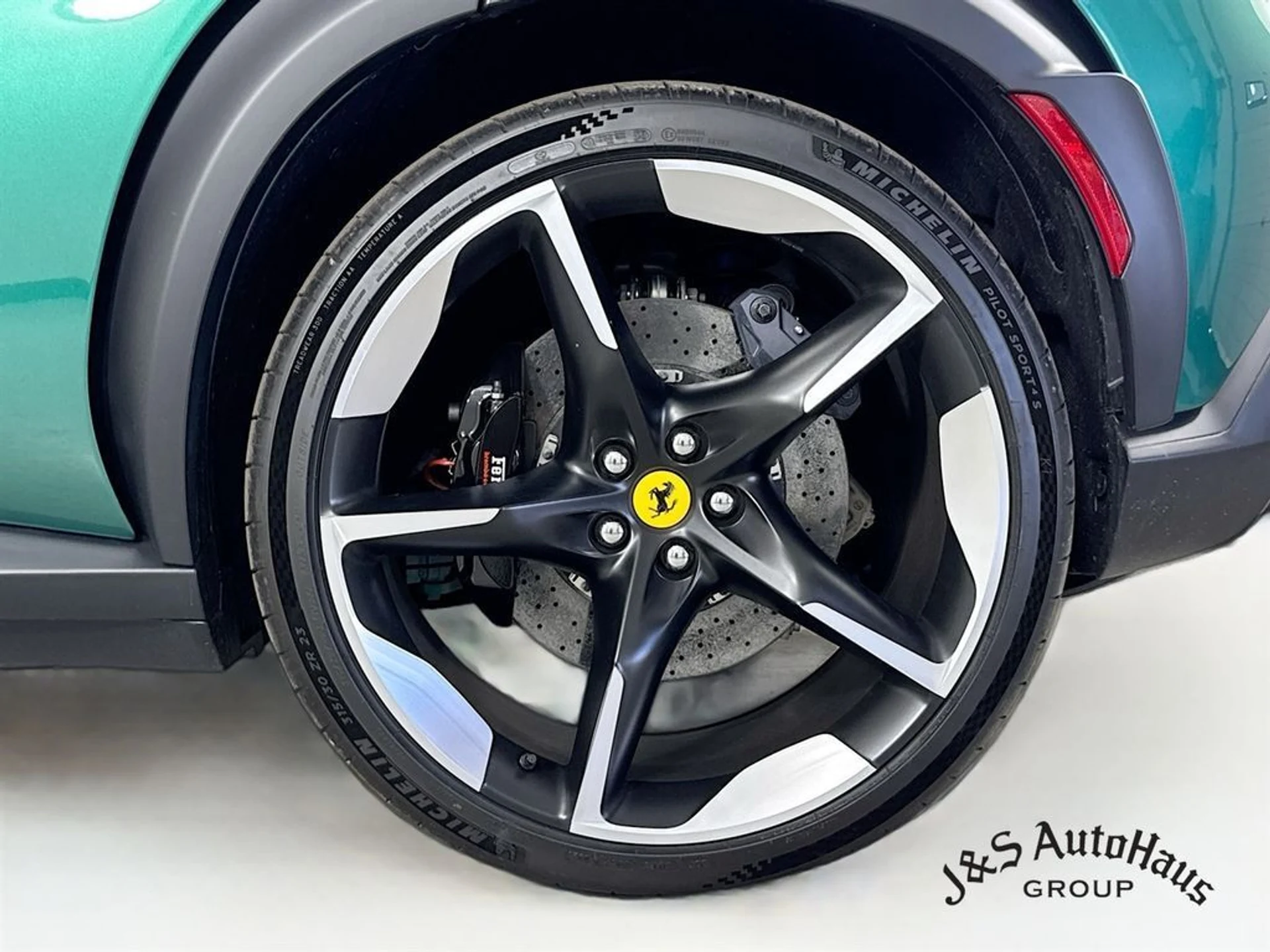 mph037_1086311181_bqxw6cunimntqhy2izg27kiwm3kj_b9f4f3f112