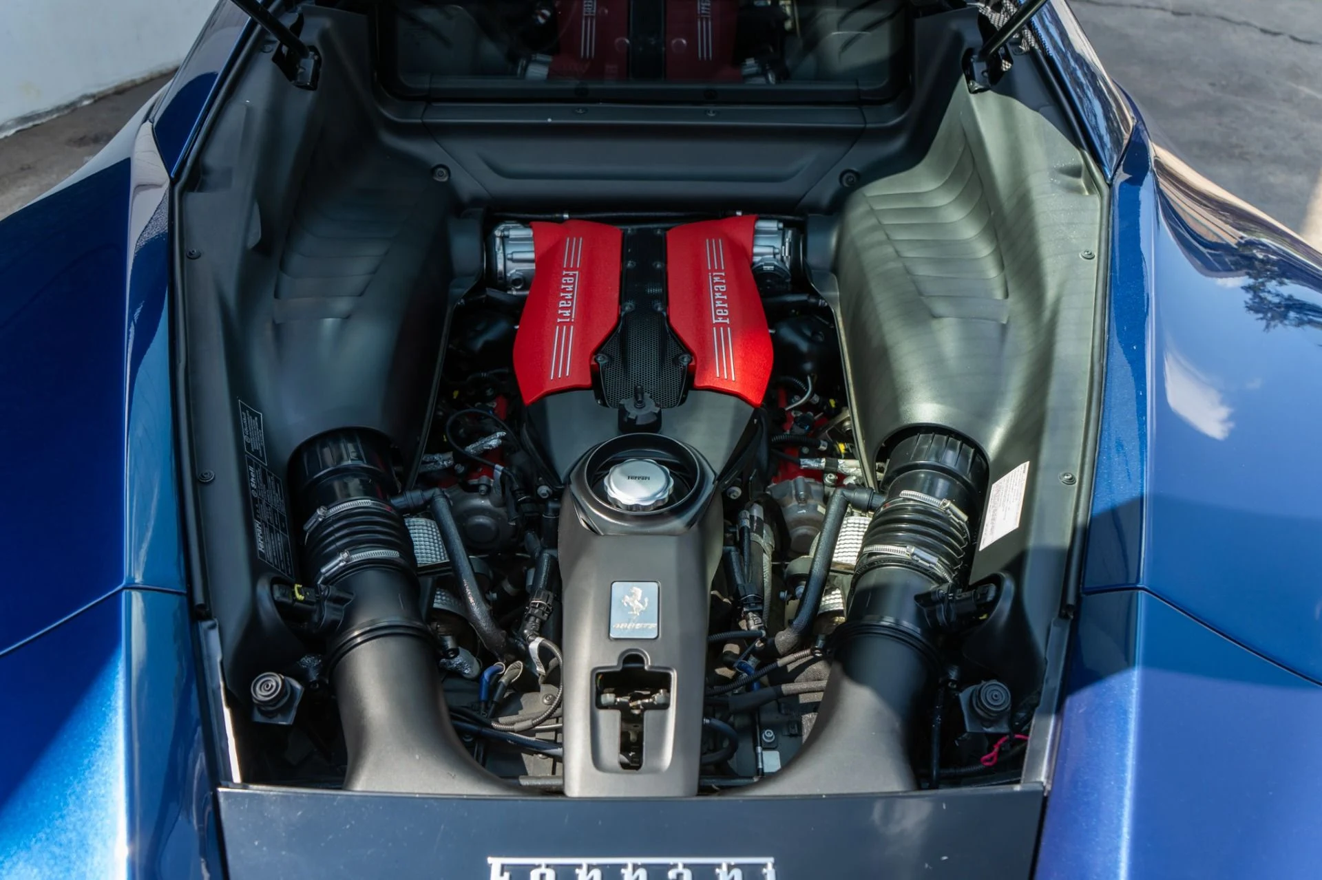 mph037_1099284776_Used_2018_Ferrari_488_GTB_1790107764_946b079fd9
