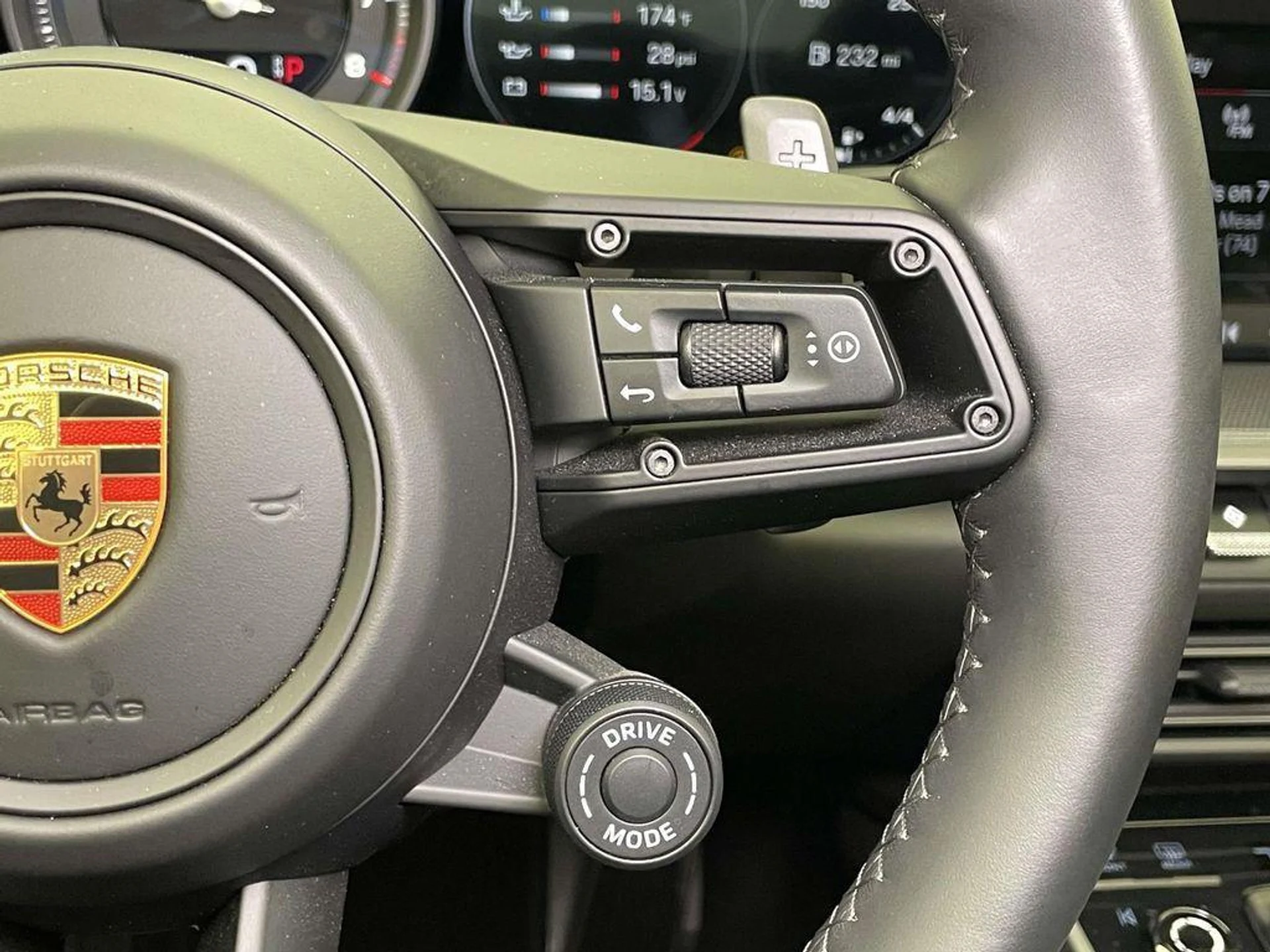 mph037_1105295379_t_PJ_Yo_JJ_Eqp3_e60rc5_Svkr9w_Z4_e912d12edc