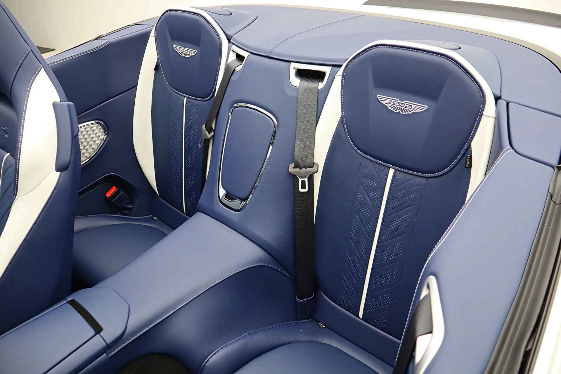 mph037_111346727_New_2026_Aston_Martin_DB_12_S_Volante_a735c20930
