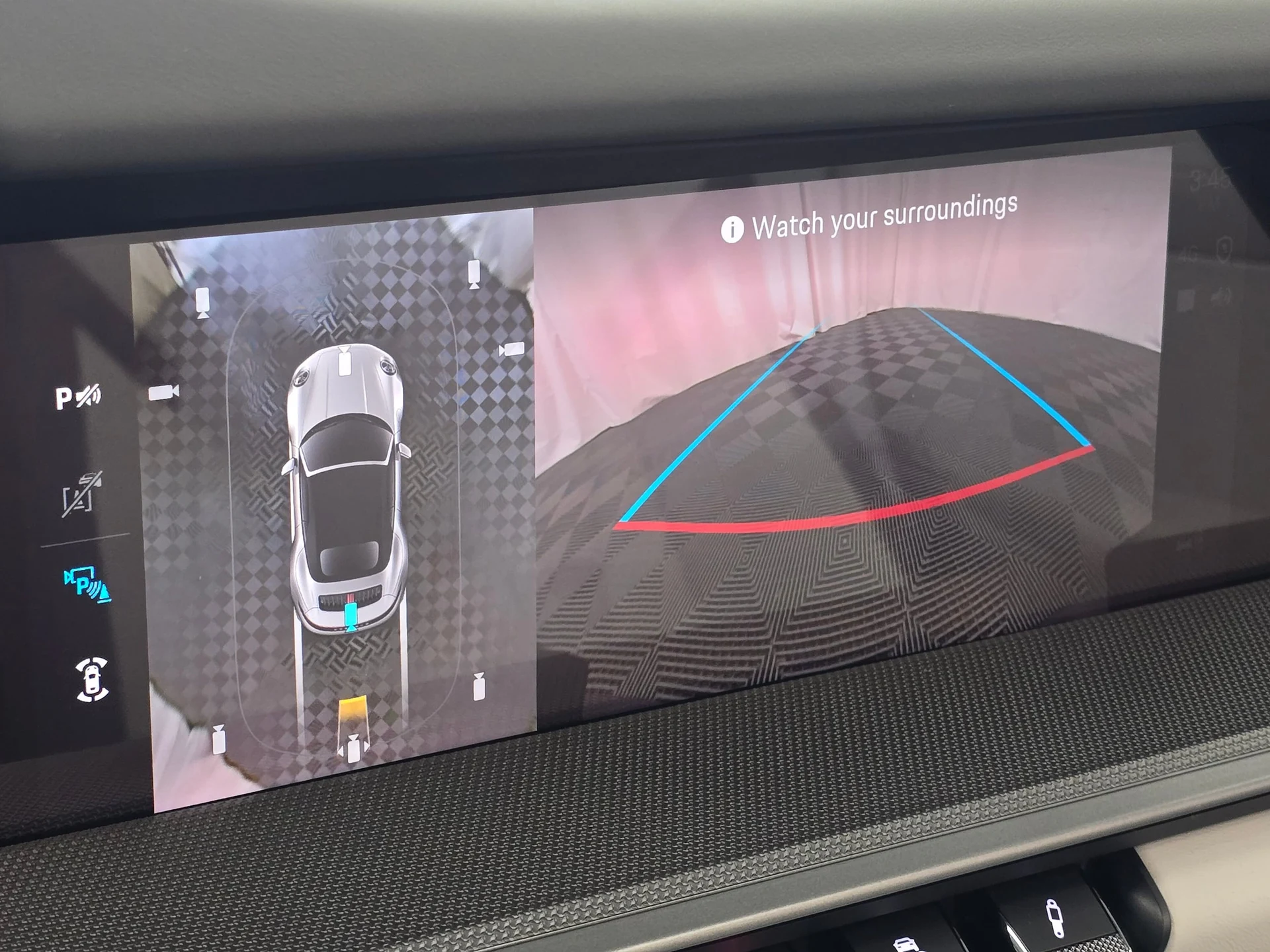 mph037_1113694488_a12bc76a9d11a7c523f5af9c4492a8f0x_990c12c857