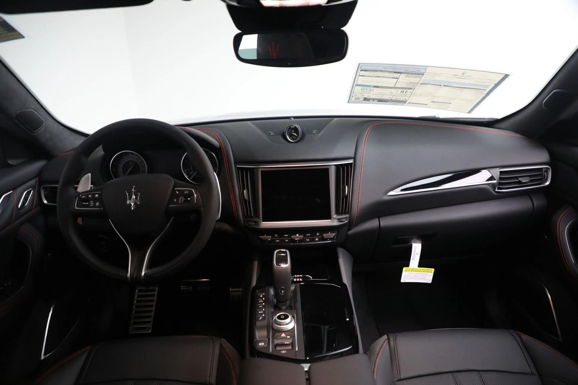 mph037_1120798152_New_2024_Maserati_Levante_Modena_Ultima_cf58638566
