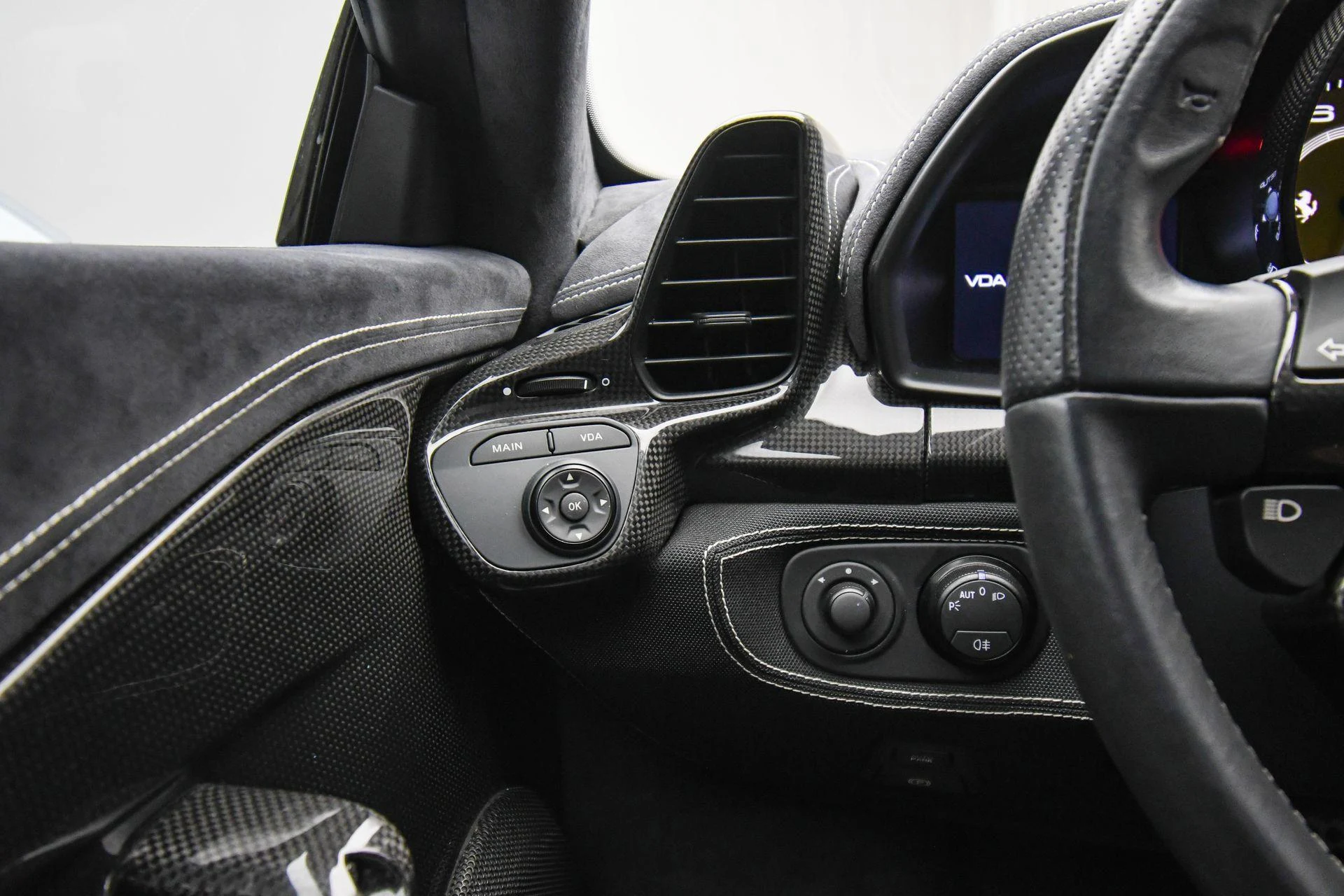 mph037_1122717729_Used_2015_Ferrari_458_Italia_Speciale_1757453552_75d9519c06