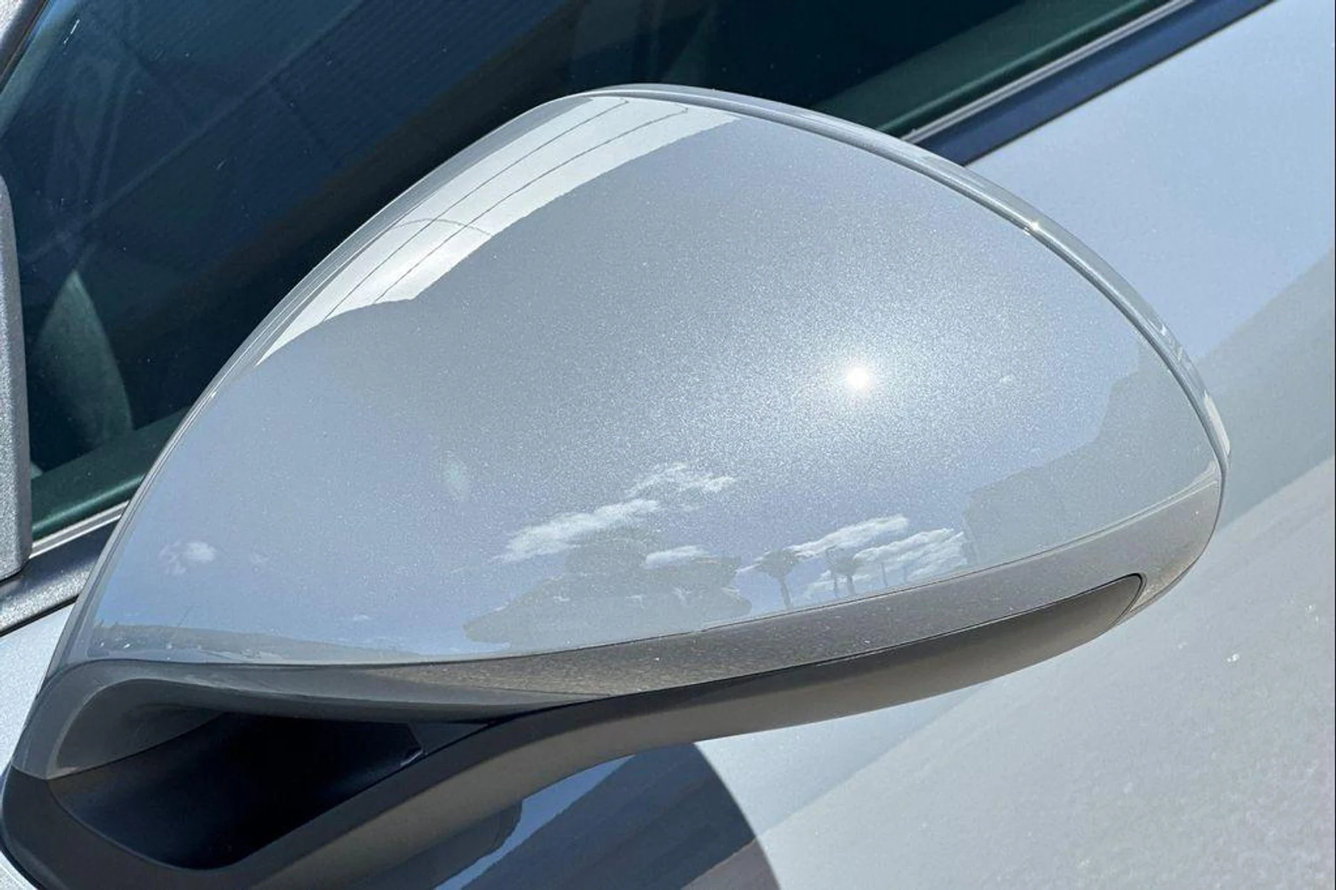 mph037_1131641438_79_Ugt6350j_Fng_XB_Yoz_Ohz_Za_OUC_0_e3f2d7199a