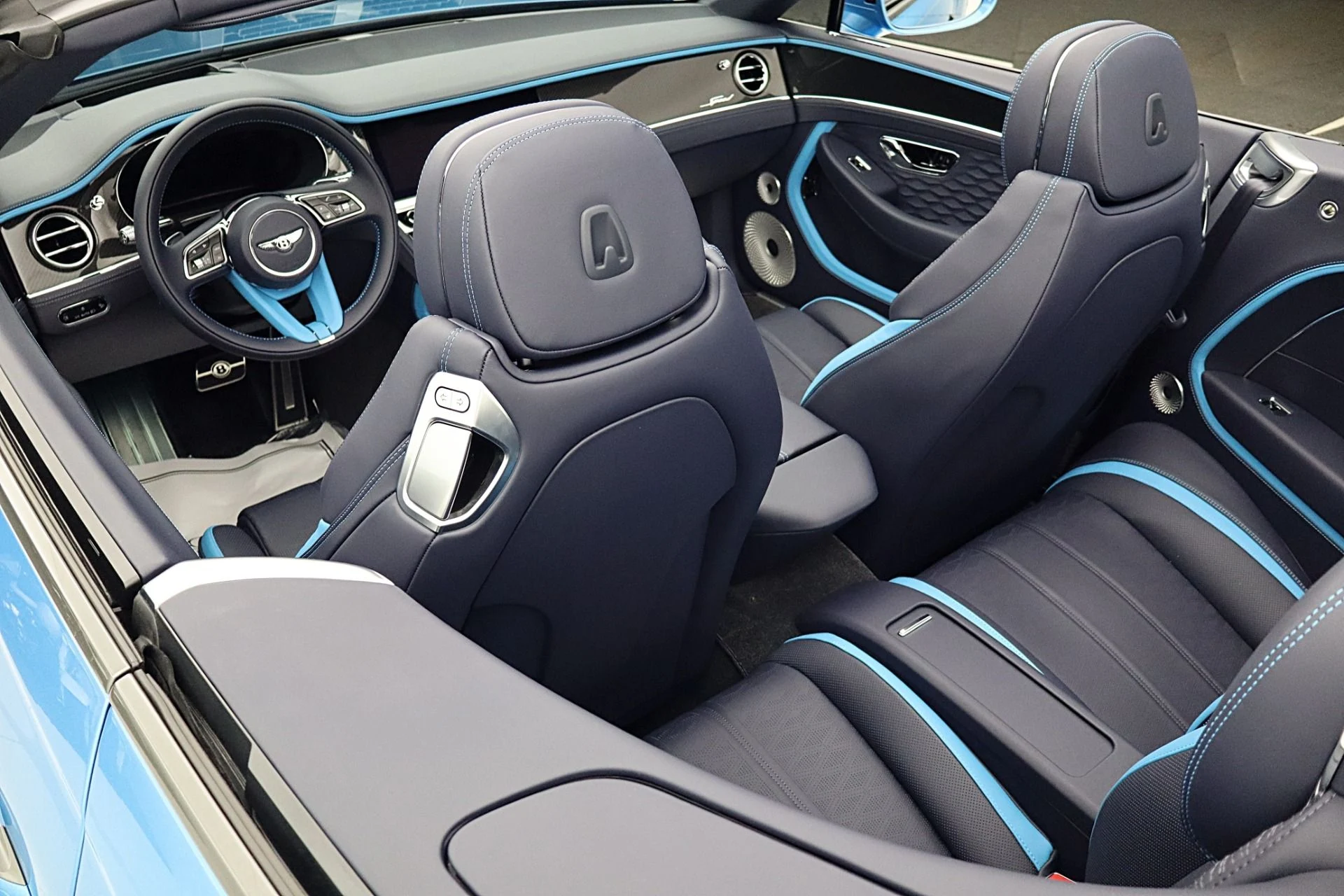 mph037_1133164999_New_2026_Bentley_Continental_GTC_Speed_1ed33ef3ad